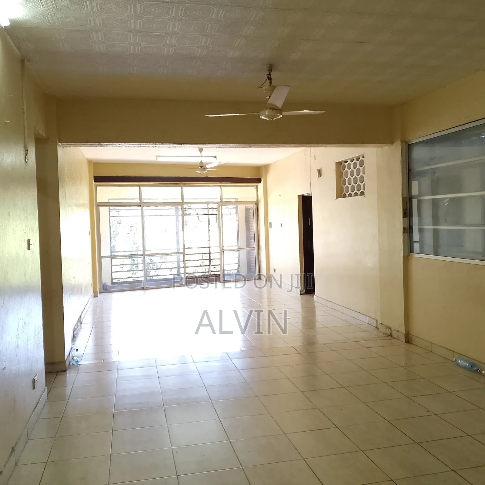 4bdrm Apartment in Ganjoni for rent