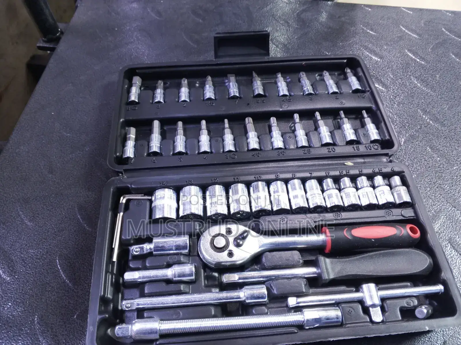 46pcs Socket Wrench Set