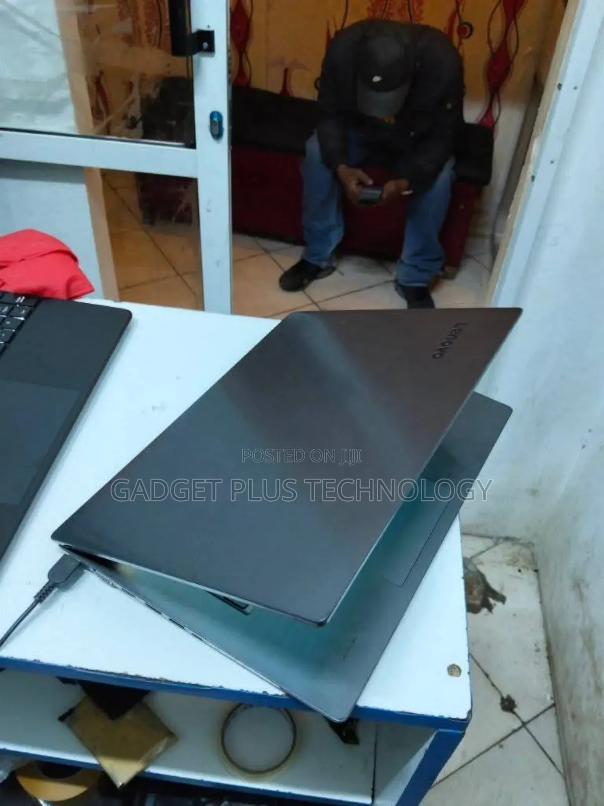 Laptop Lenovo V330 8GB Intel Core I5 SSD 256GB