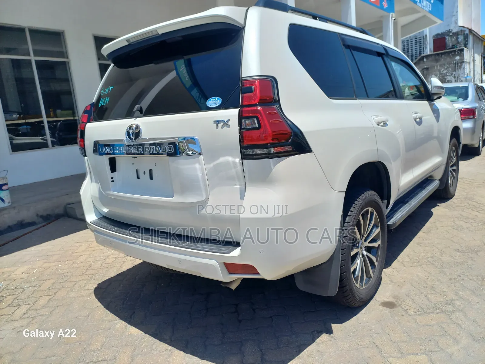 Toyota Land Cruiser Prado 2.7 2019 White