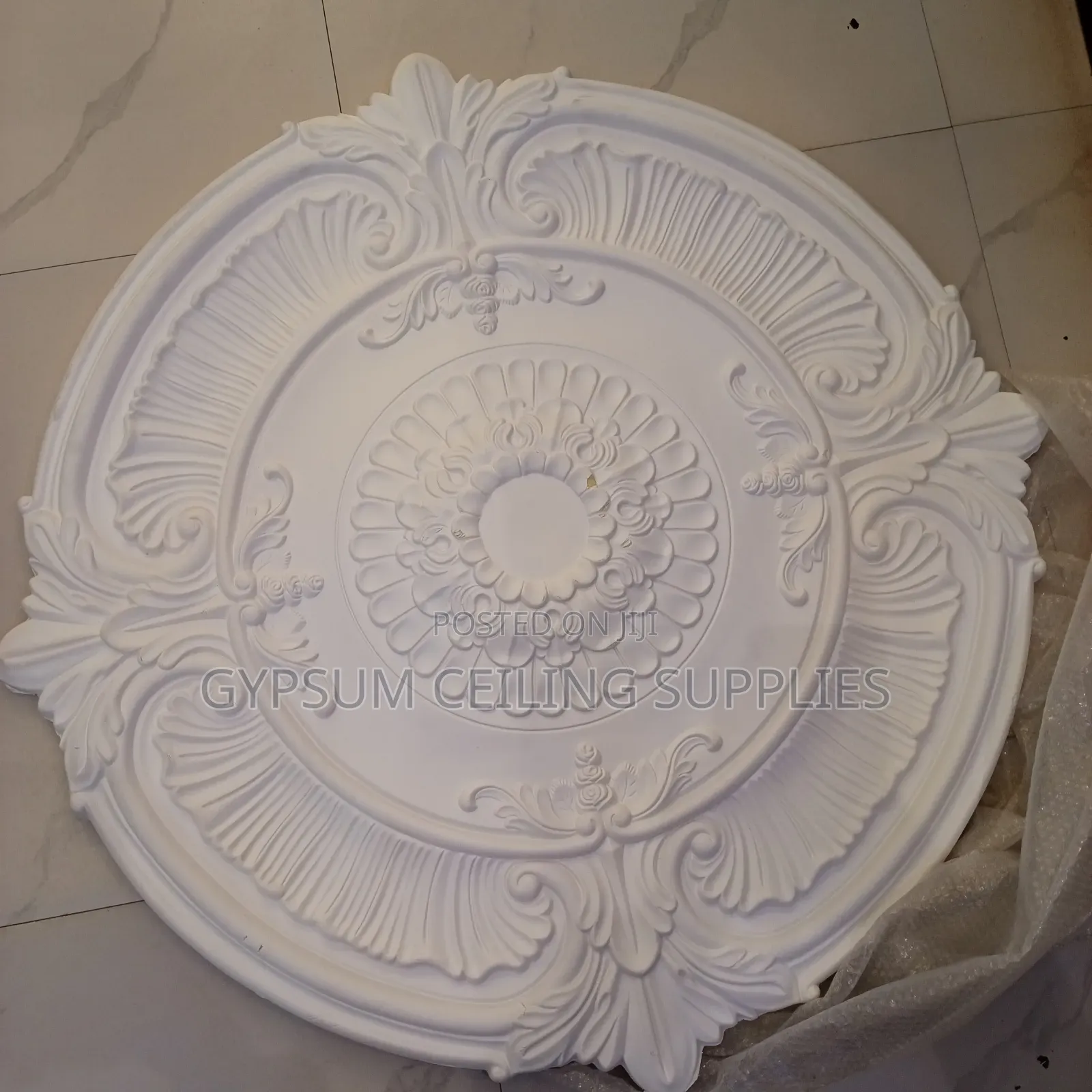 Pu Medallion 100cm
