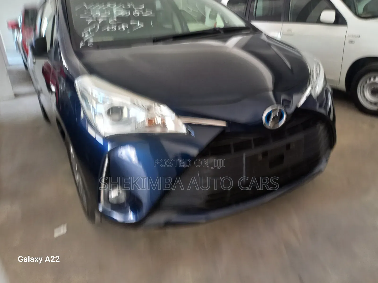 Toyota Vitz 1.5 FWD Hybrid 5dr 2019 Blue