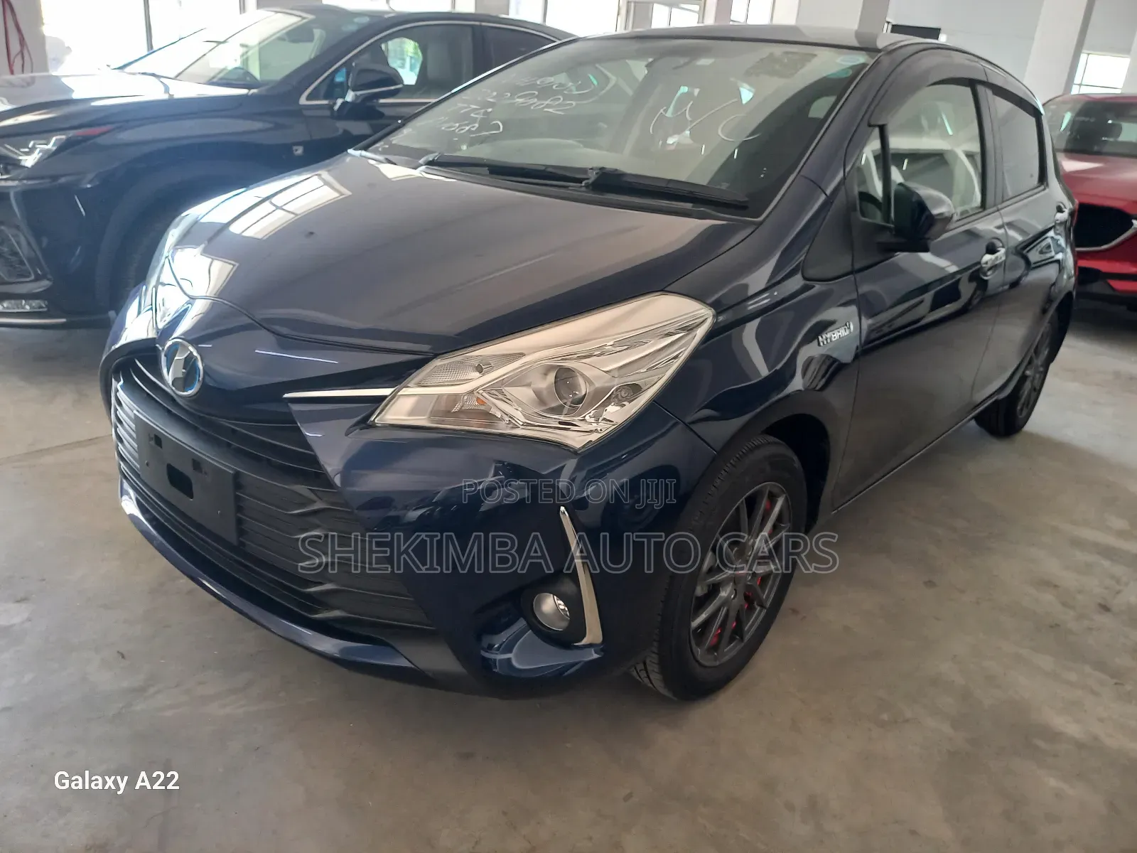 Toyota Vitz 1.5 FWD Hybrid 5dr 2019 Blue