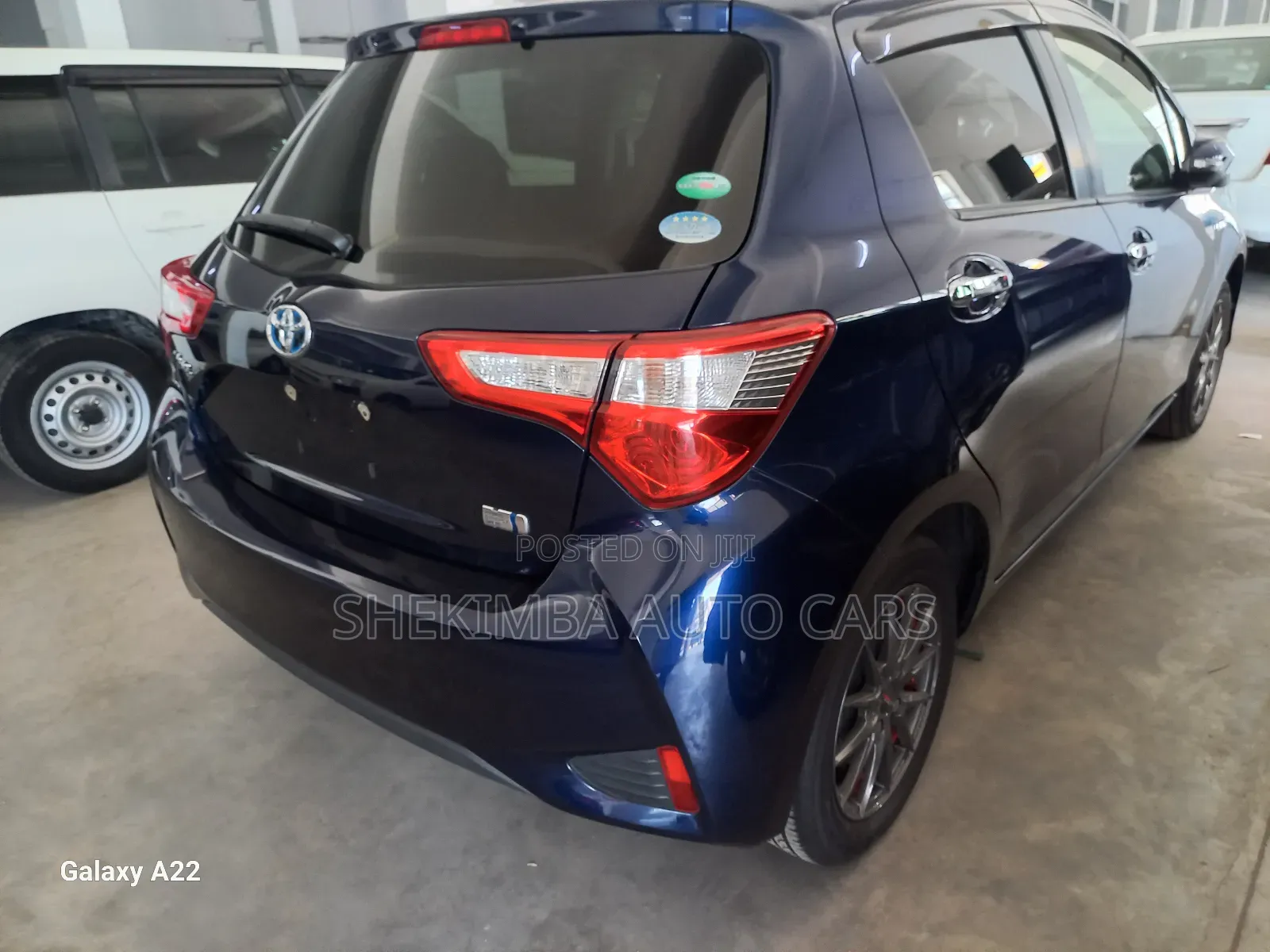 Toyota Vitz 1.5 FWD Hybrid 5dr 2019 Blue