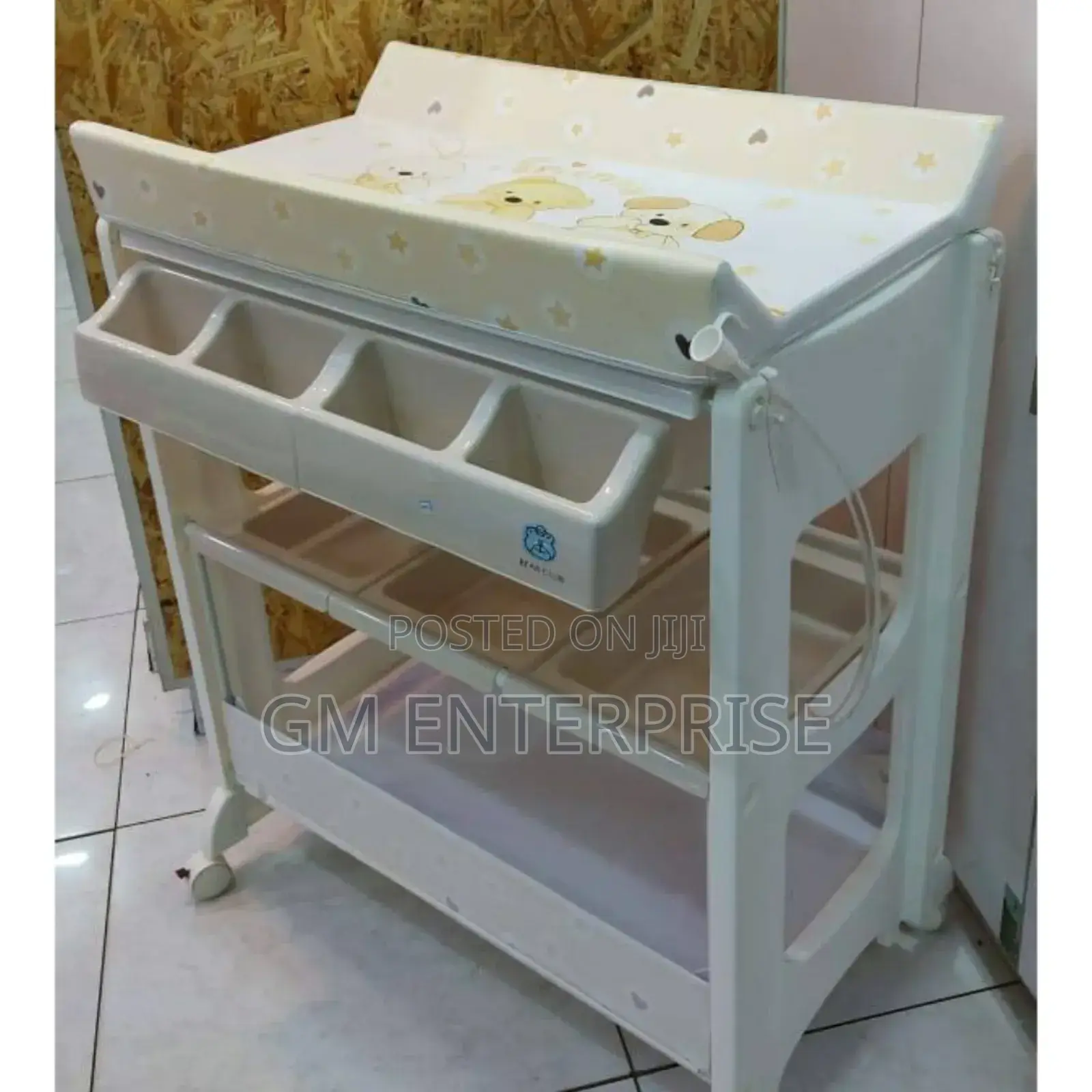 Baby Bath Tub /Bathstation