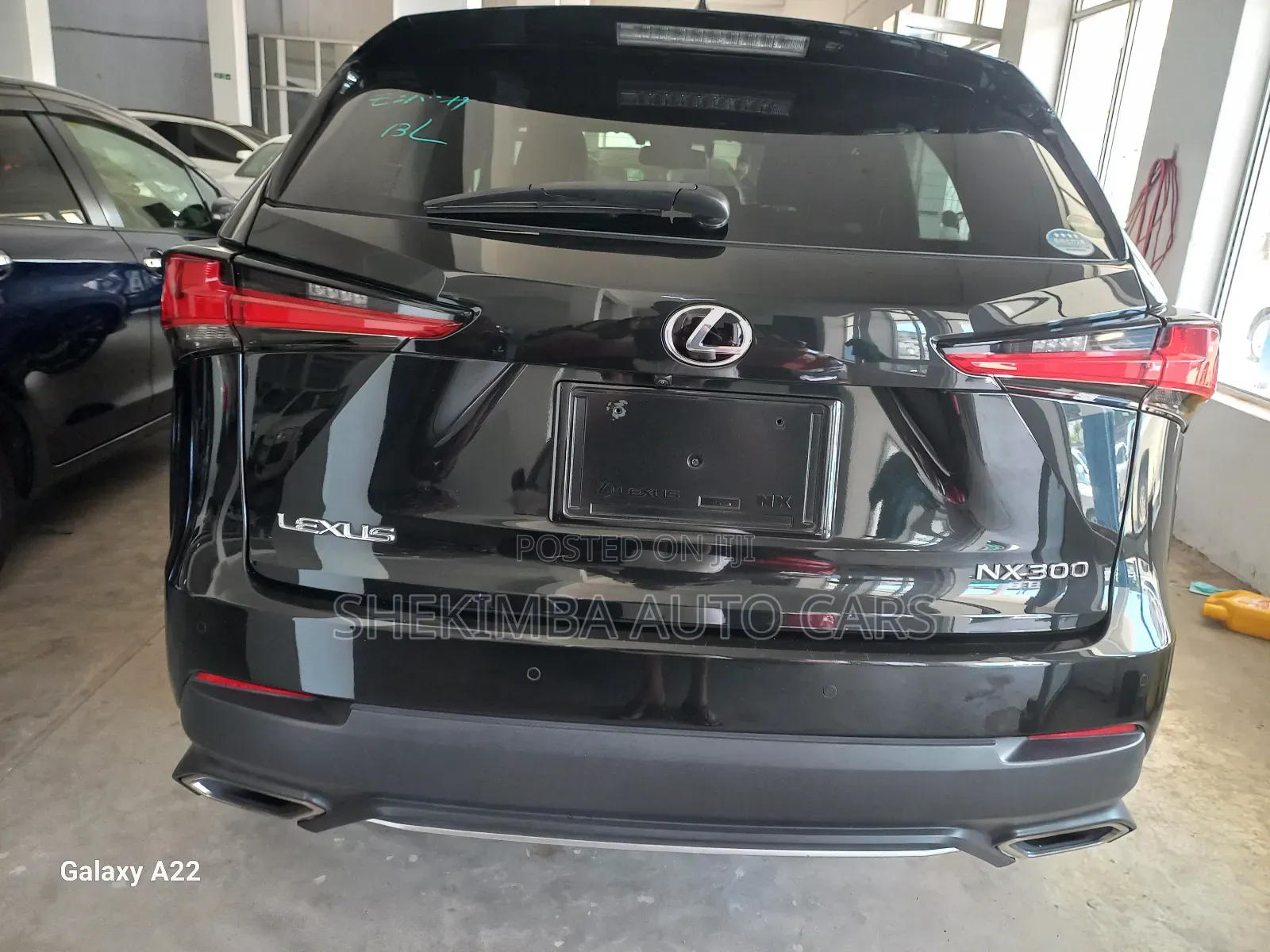 Lexus NX 300 FWD 2019 Black