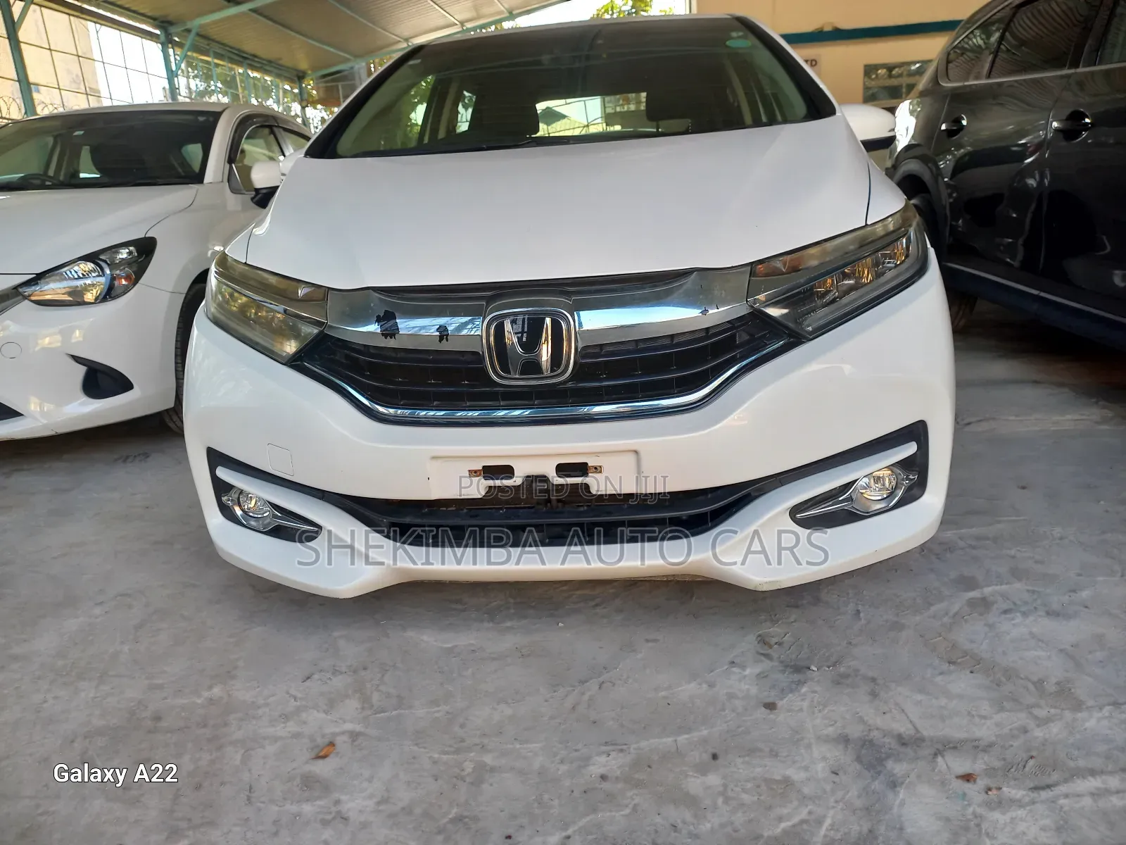 Honda Fit Shuttle 1.5 Hybrid 2WD 2019 White
