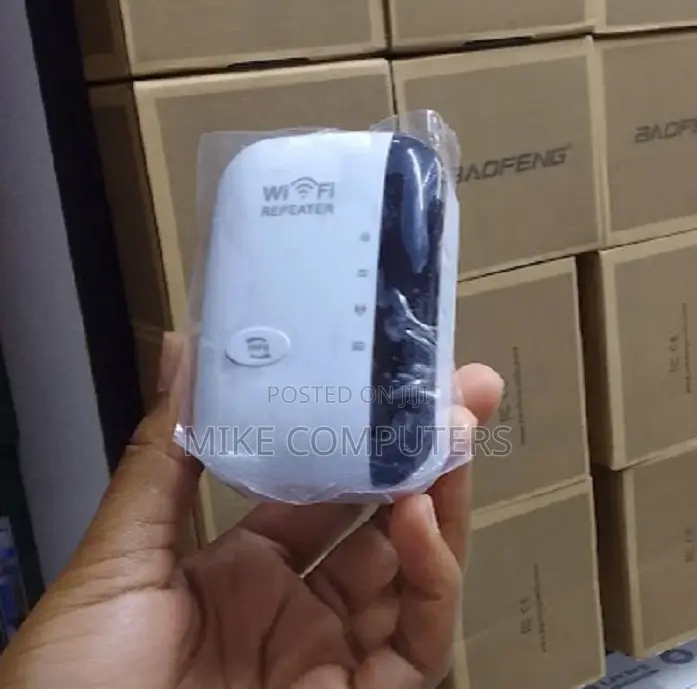 Mobile Wireless Repeater Wifi Extender 300mbps 802n Booster