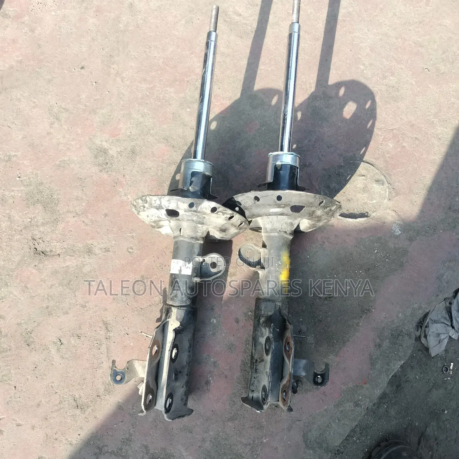 Honda Fit 2012 Front Shocks