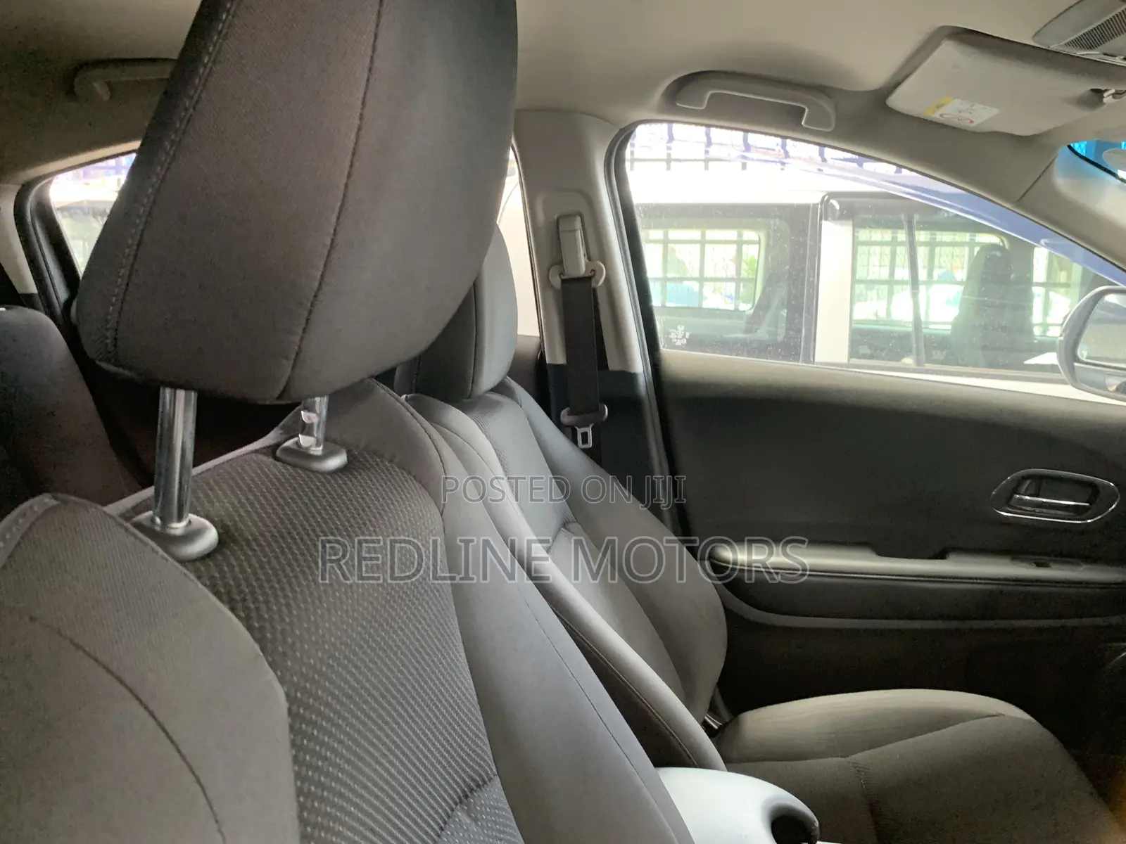 Honda Vezel 1.5 Hybrid 2WD 2019 Gray