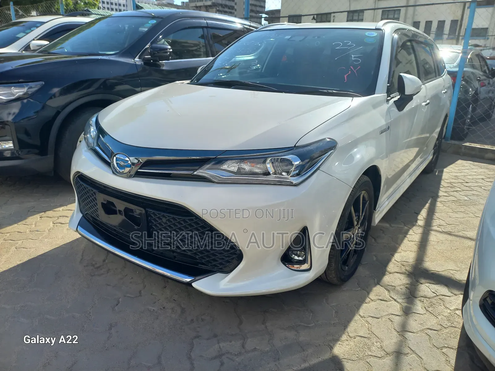 Toyota Corolla Fielder 2019 White