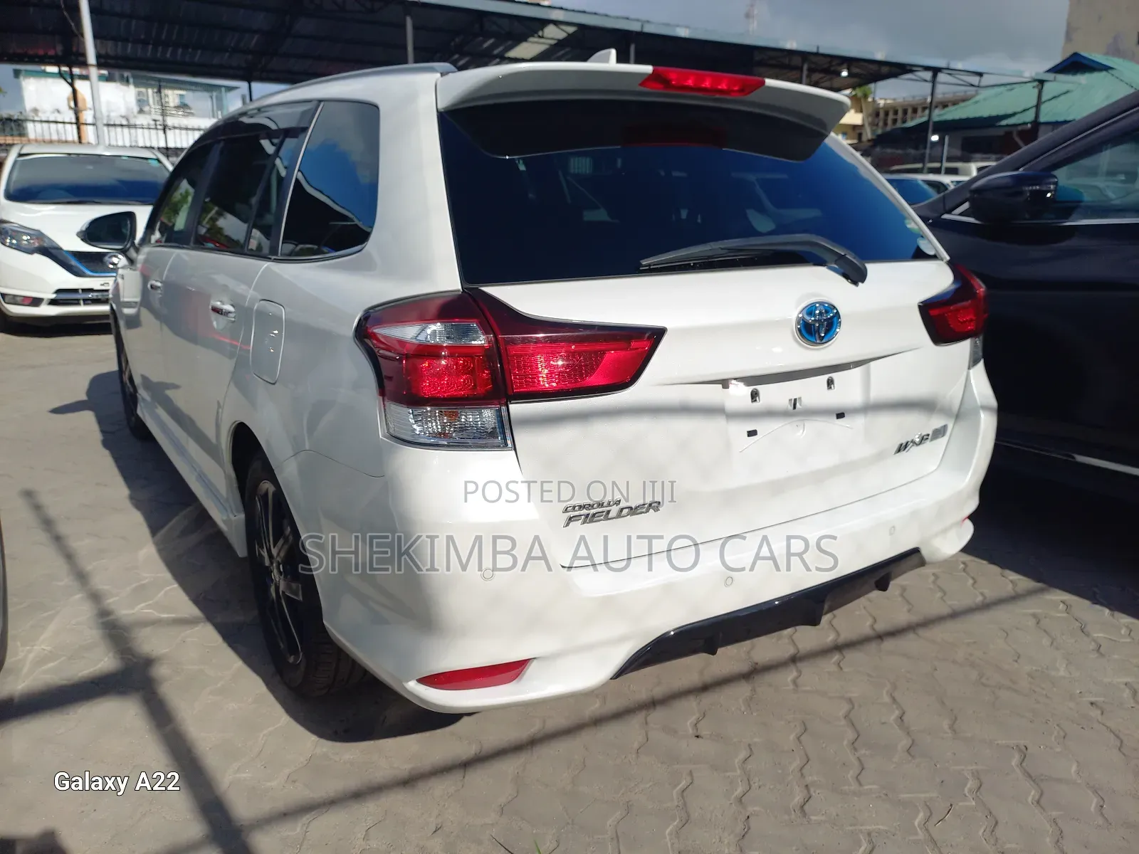 Toyota Corolla Fielder 2019 White