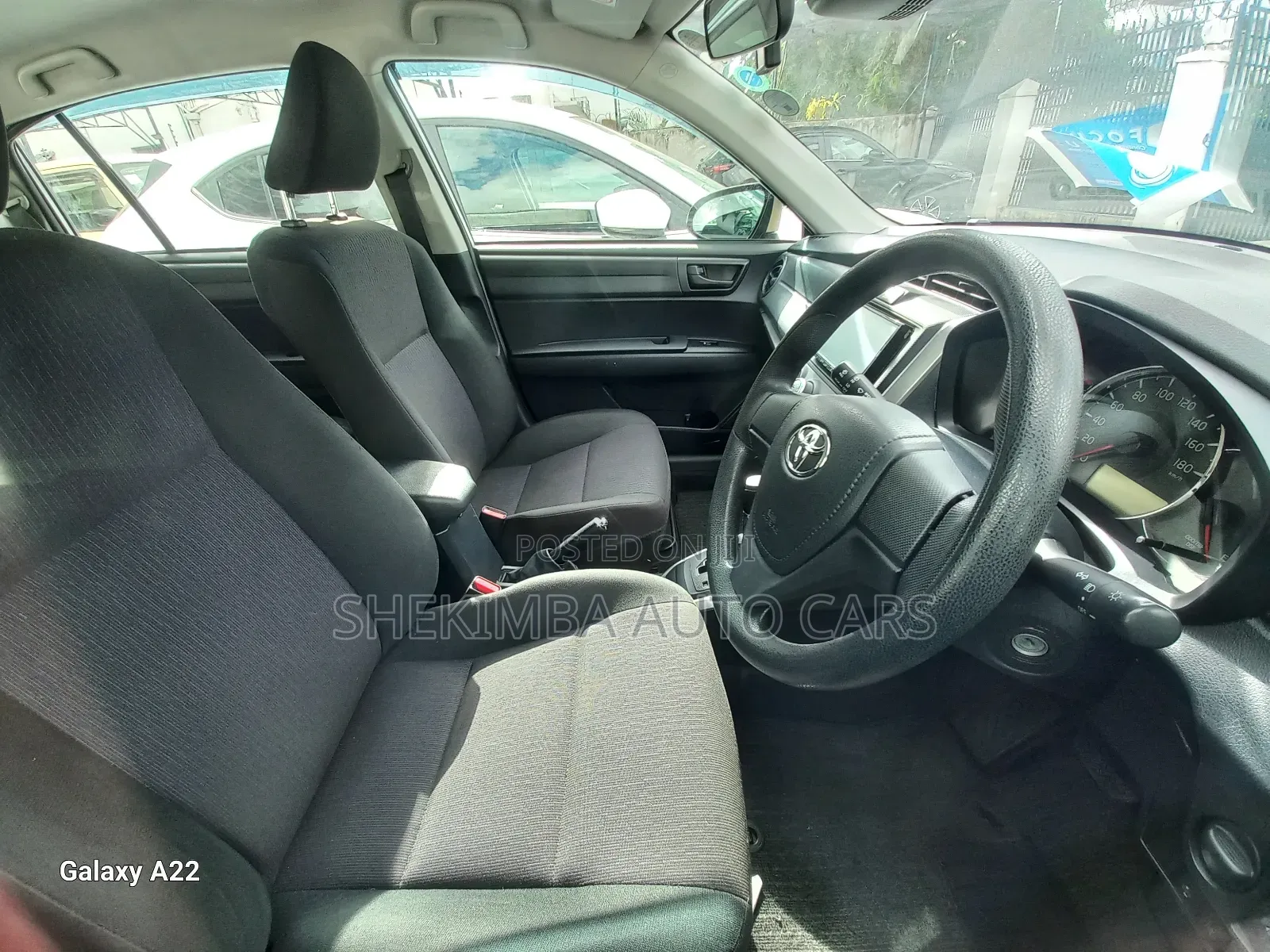 Toyota Corolla Fielder 1.5 Petrol FWD 2019 Silver