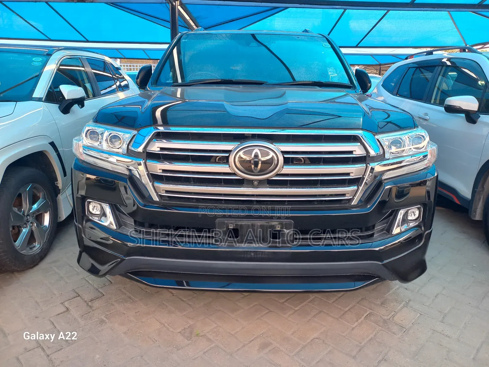 Toyota Land Cruiser 4.6 V8 ZX 2019 Black