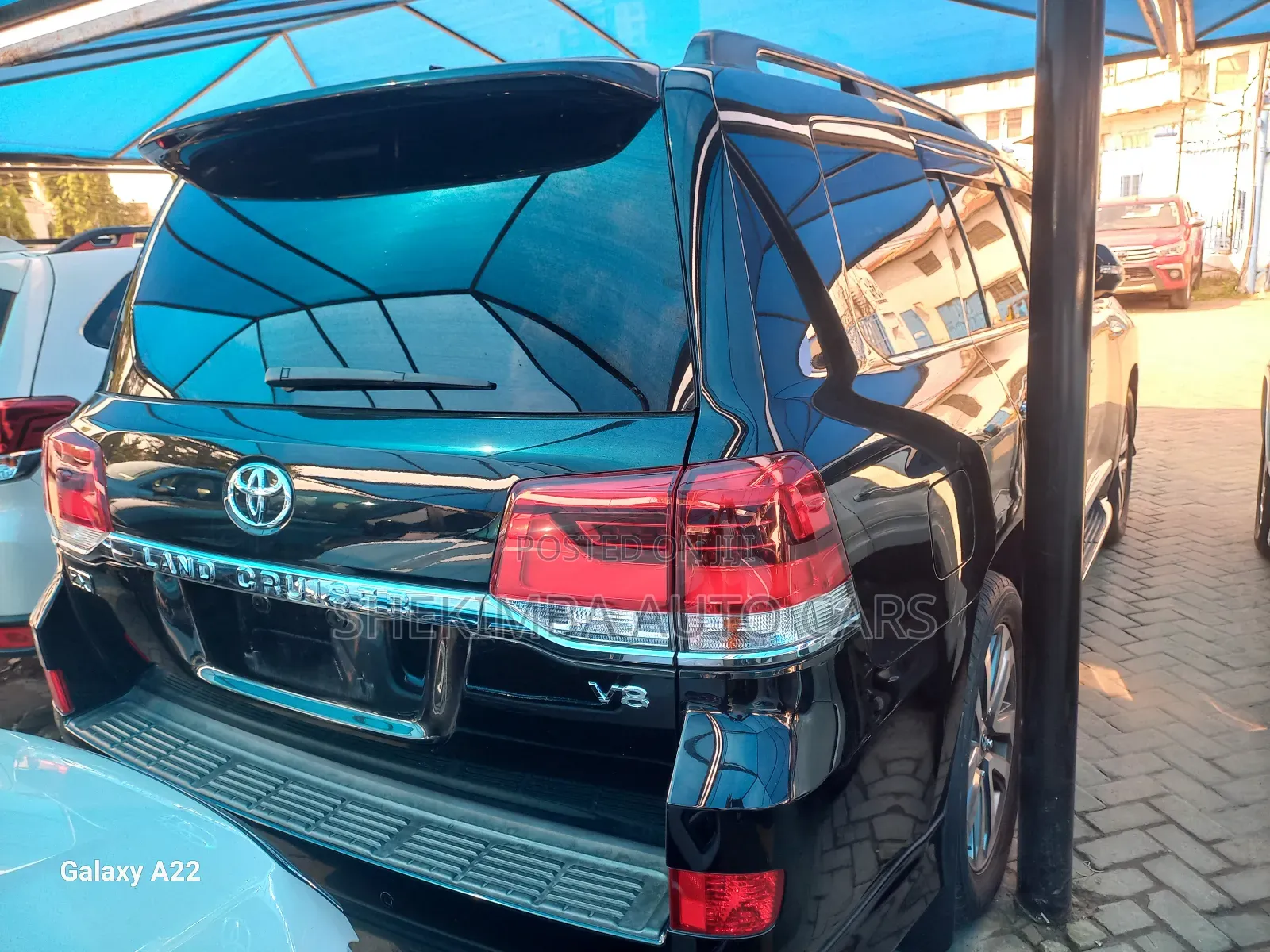 Toyota Land Cruiser 4.6 V8 ZX 2019 Black