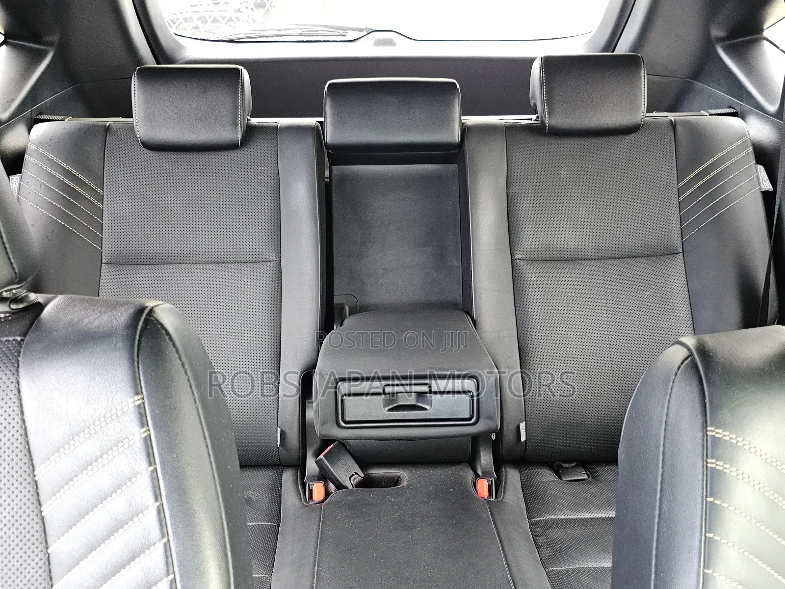 Toyota Harrier 2.0 4WD 2018 Gray
