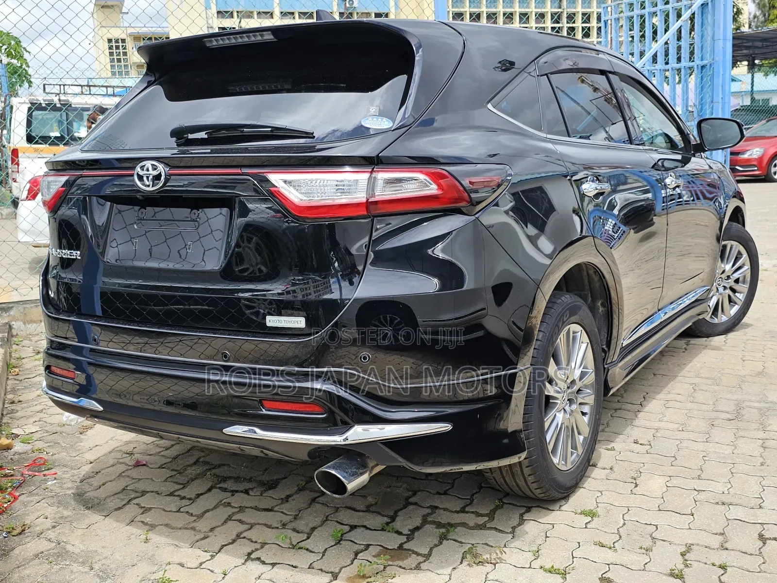 Toyota Harrier 2.0 4WD 2018 Gray