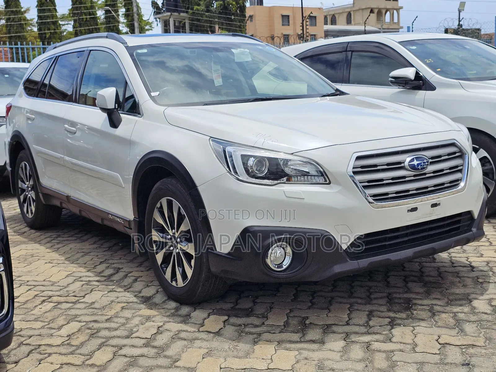 Subaru Outback 2.5i Premium AWD 2017 White