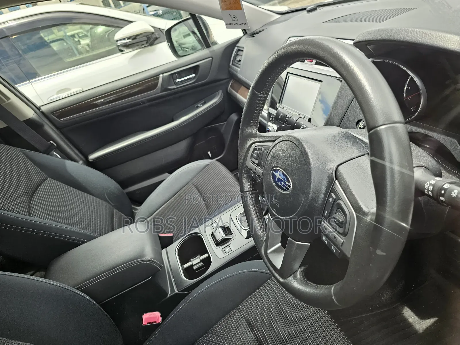 Subaru Outback 2.5i Premium AWD 2017 White