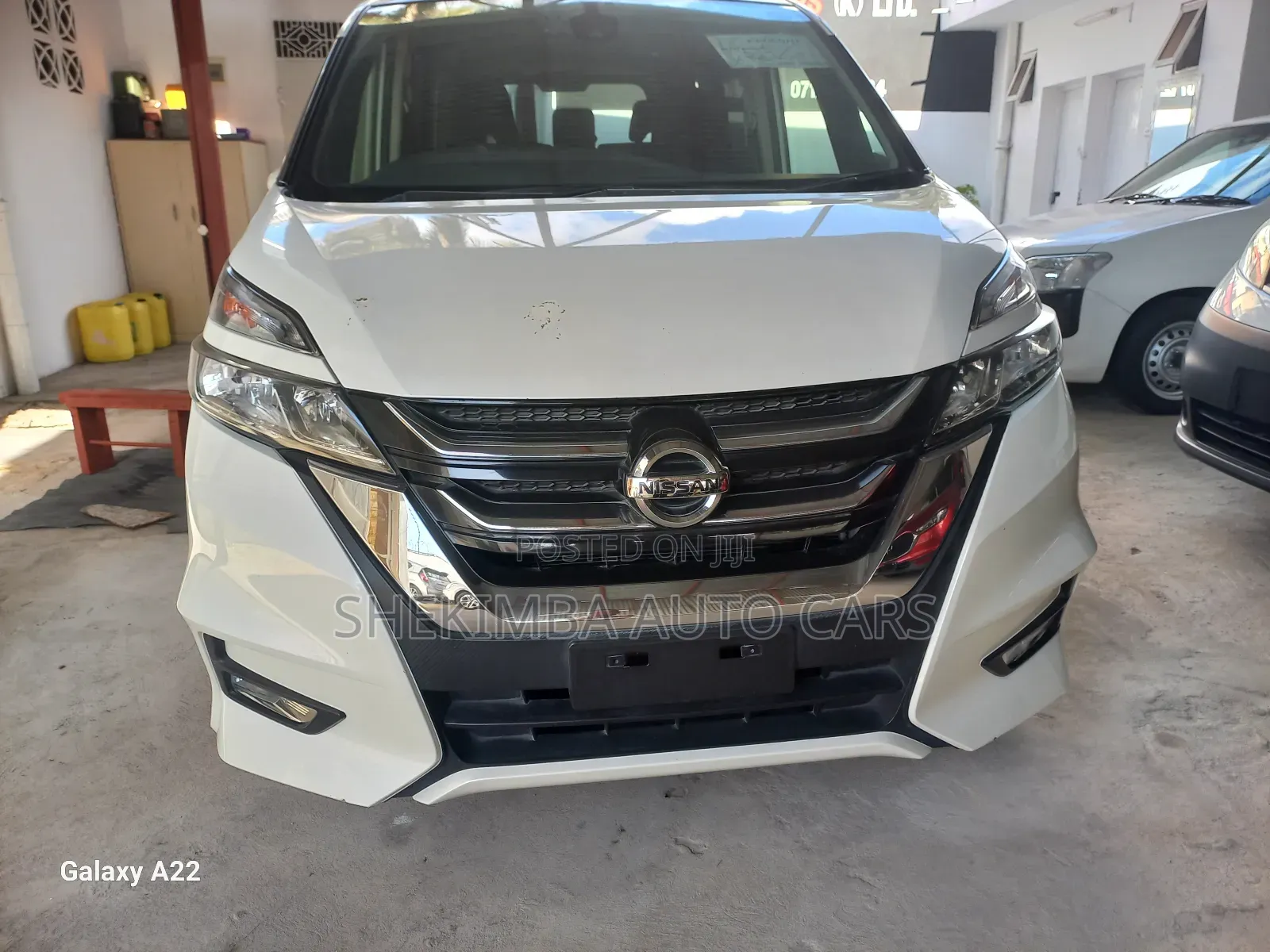 Nissan Serena 2019 White