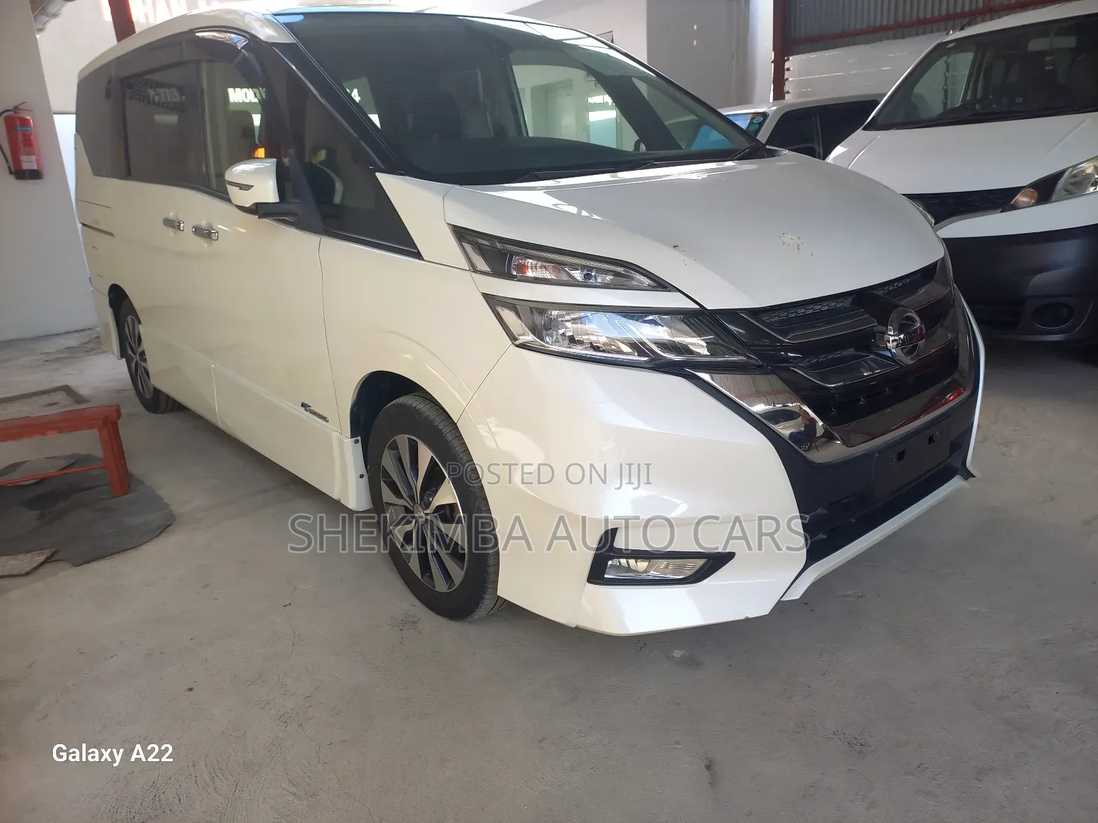 Nissan Serena 2019 White
