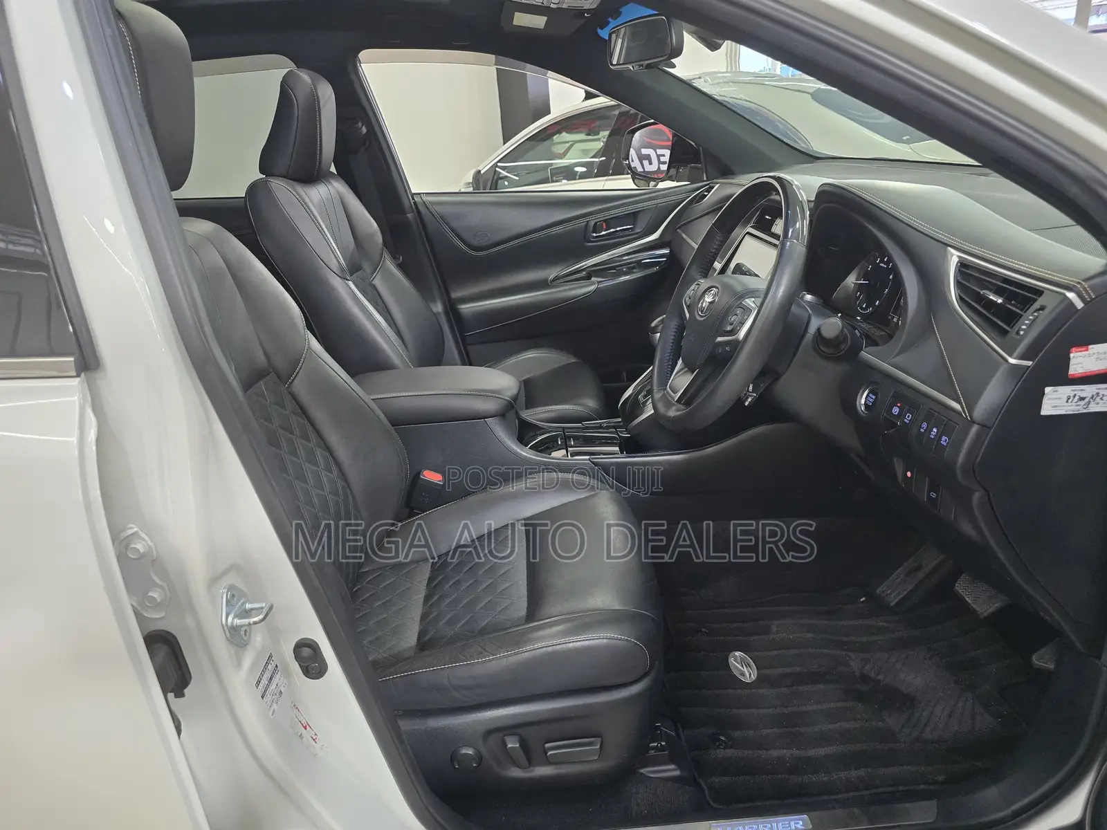 Toyota Harrier 2018 White