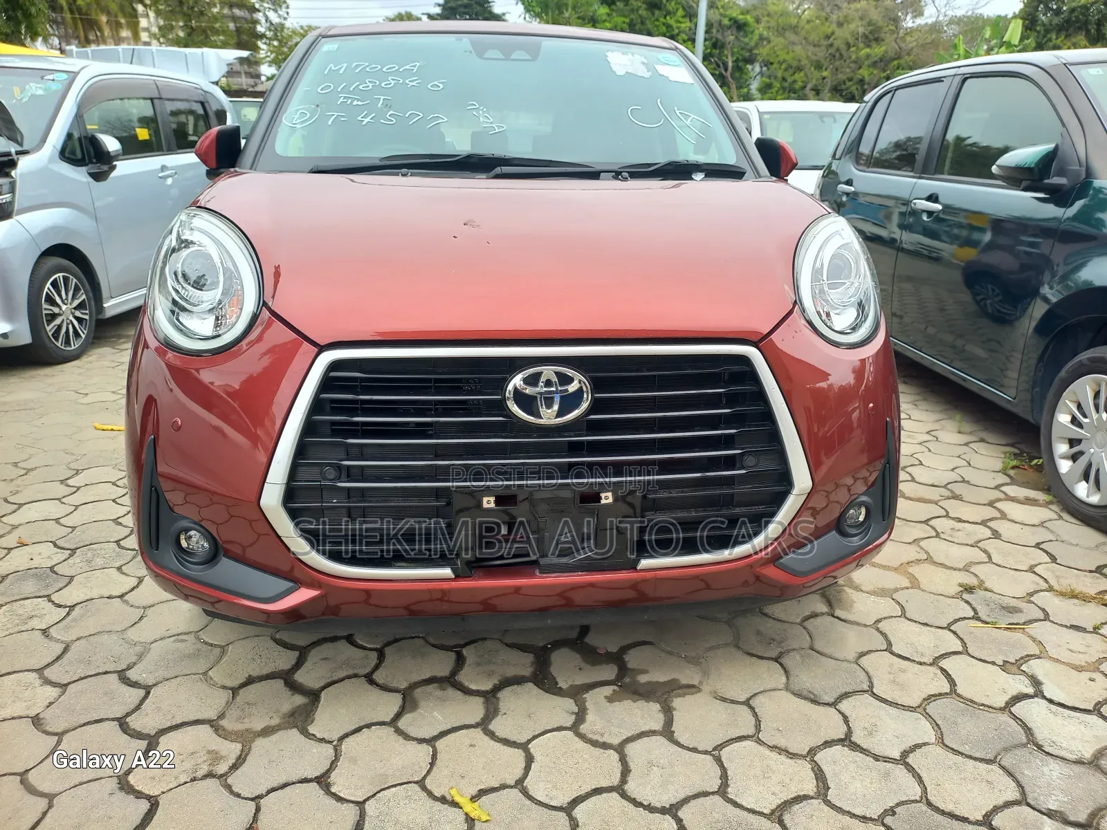 Toyota Passo 1.0 FWD 2019 Maroon
