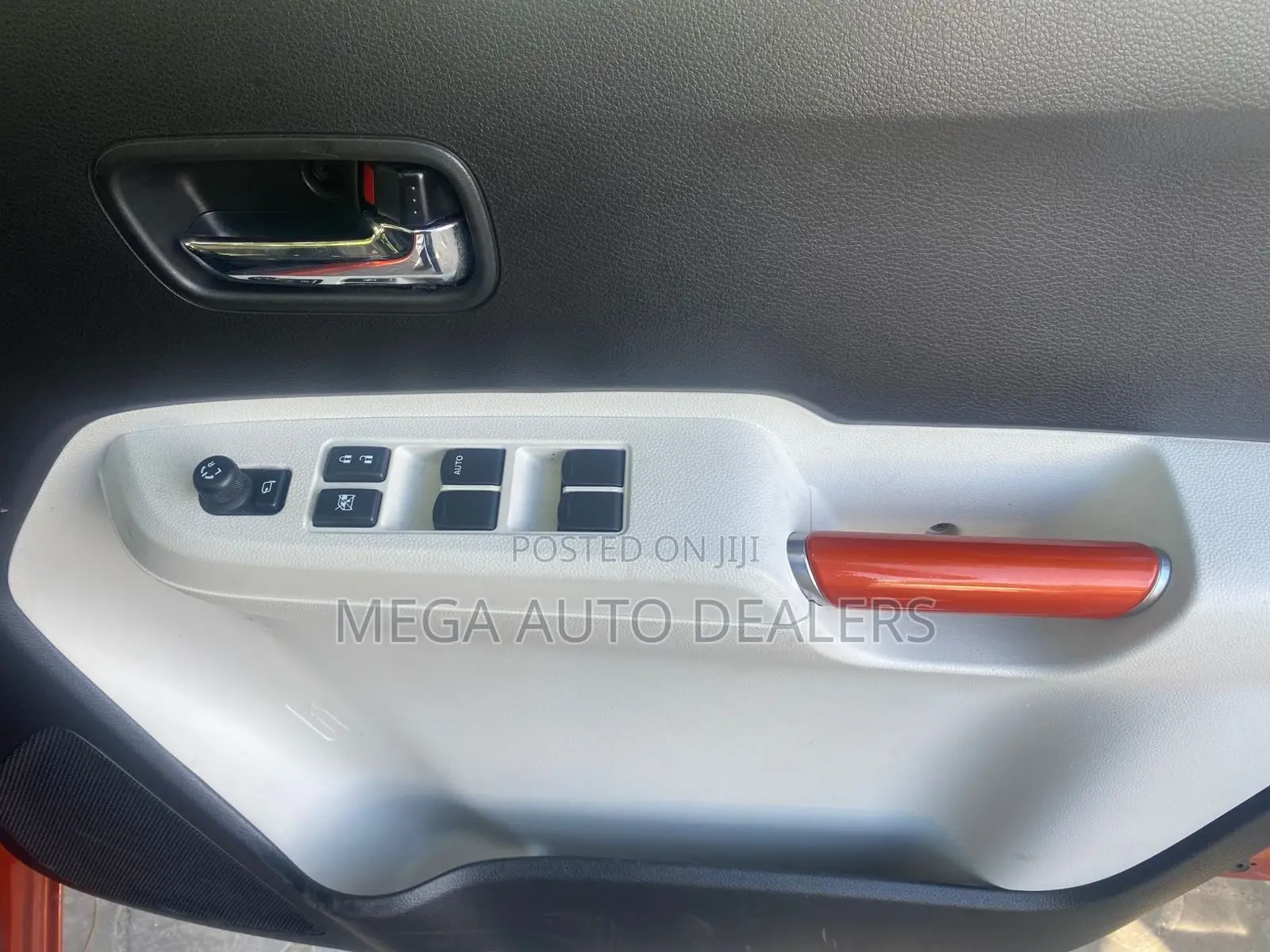 Suzuki Ignis 2018 Orange
