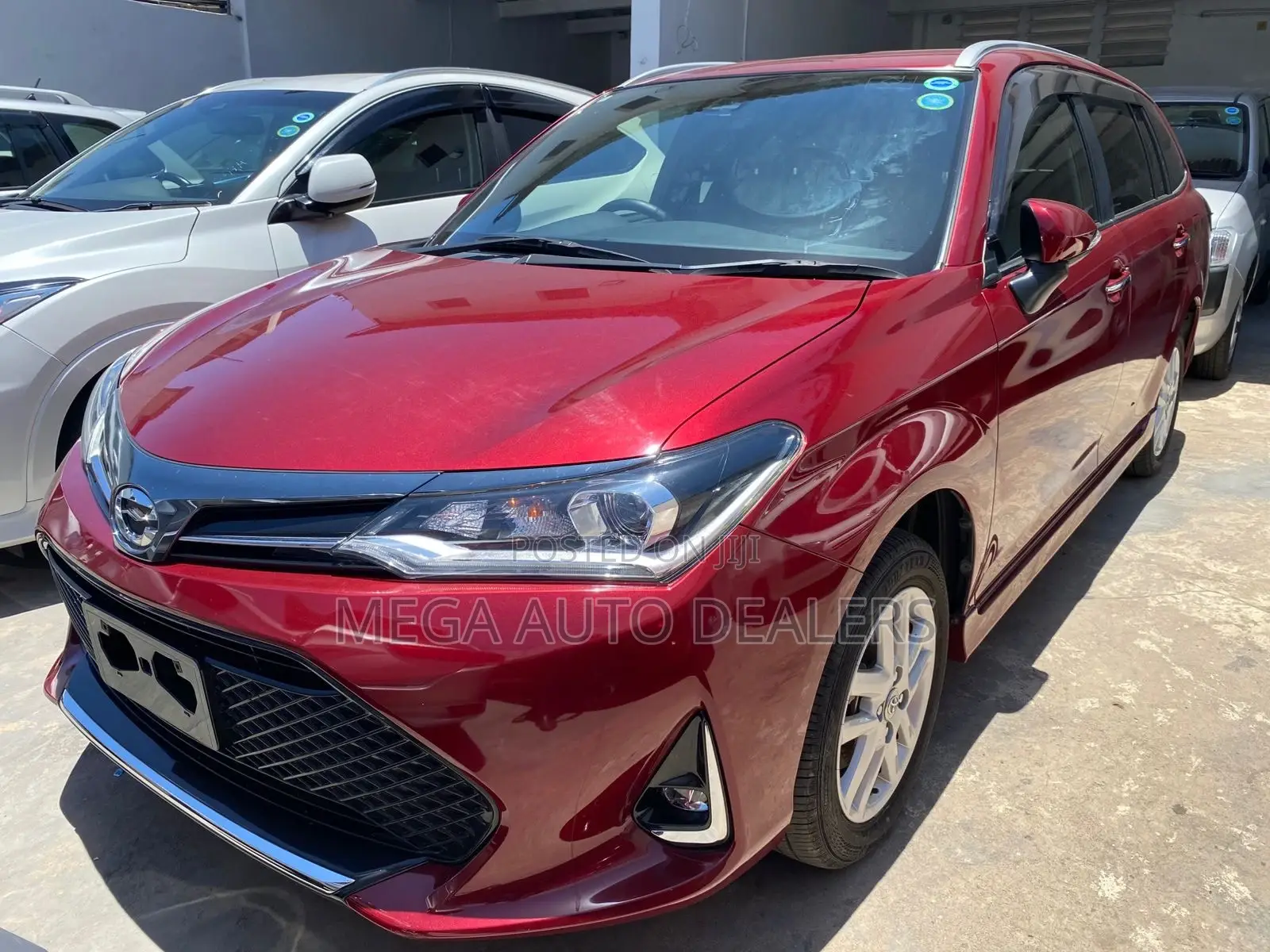 Toyota Corolla Fielder 2018 Red