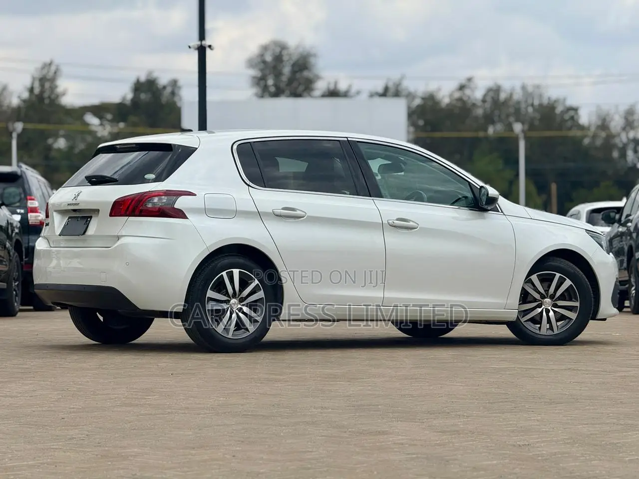 Peugeot 308 2018 White