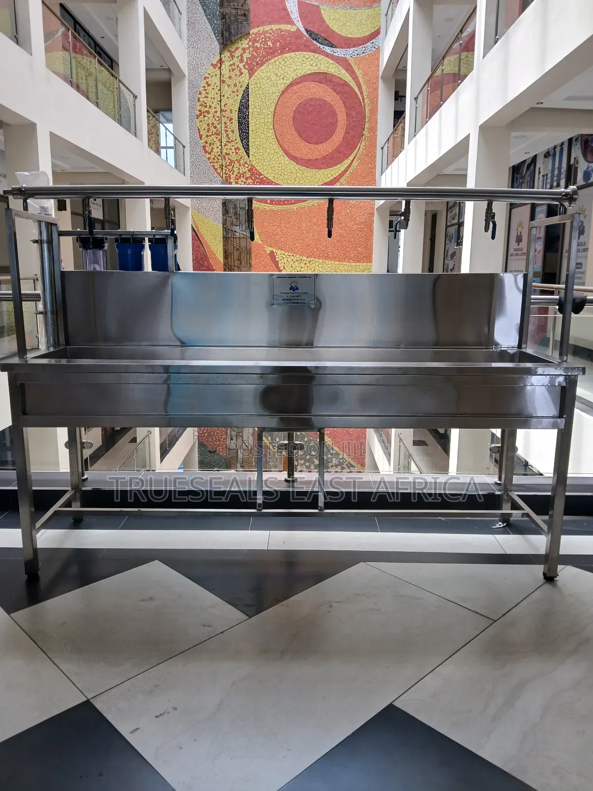 6 Tap Stainless Steel Filling Unit