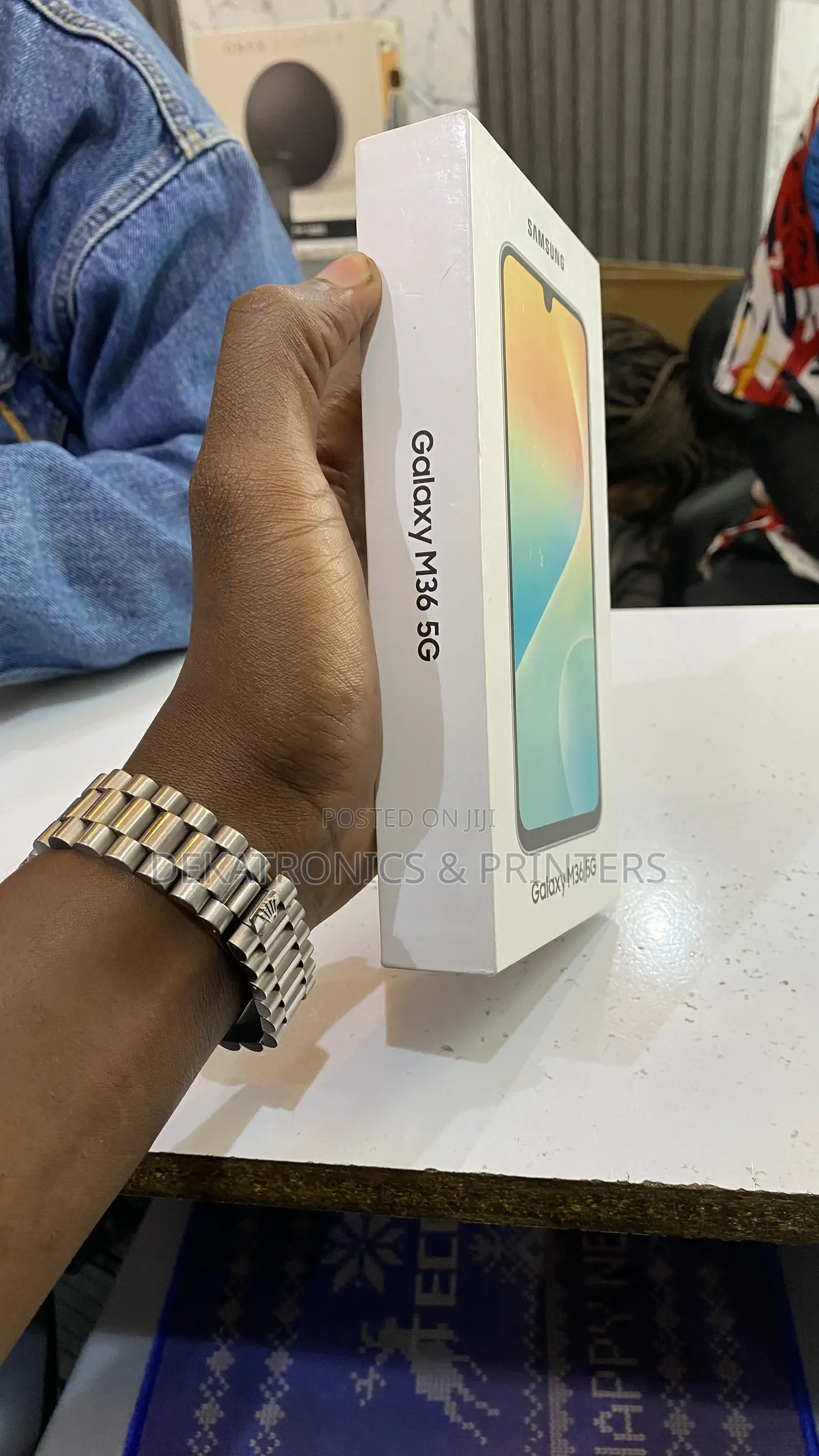 New Samsung Galaxy M35 128 GB Orange