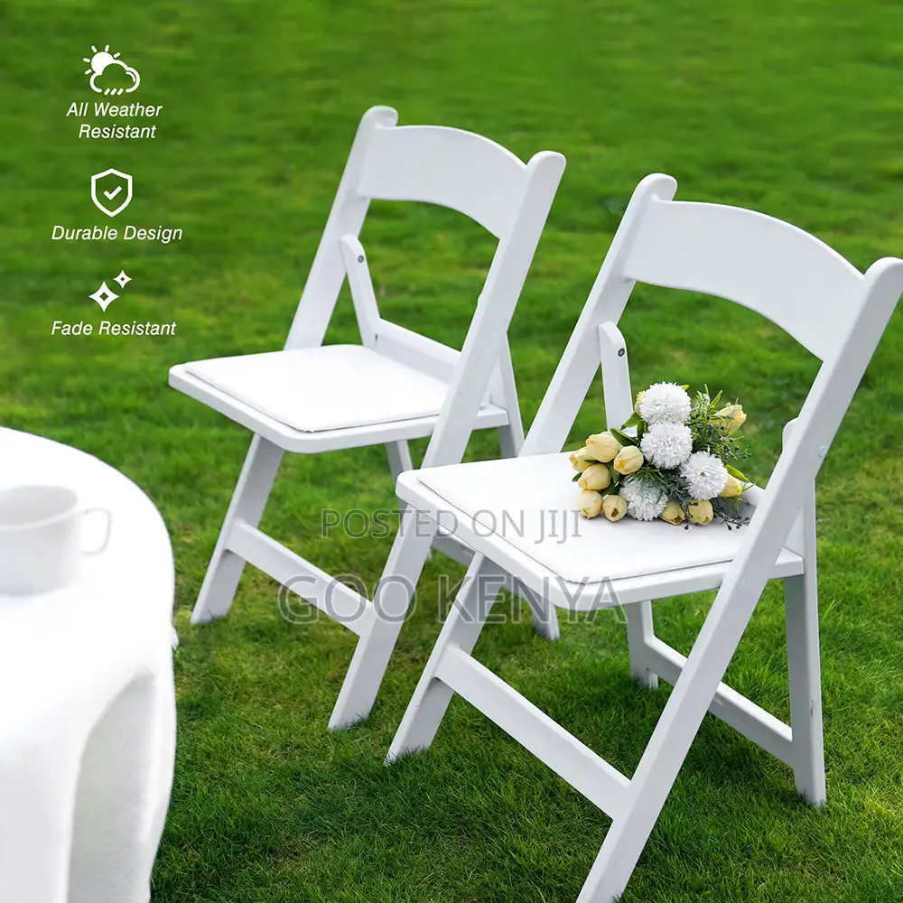 Outdoor Chair; White Outdoor Event Resin Folding Chair