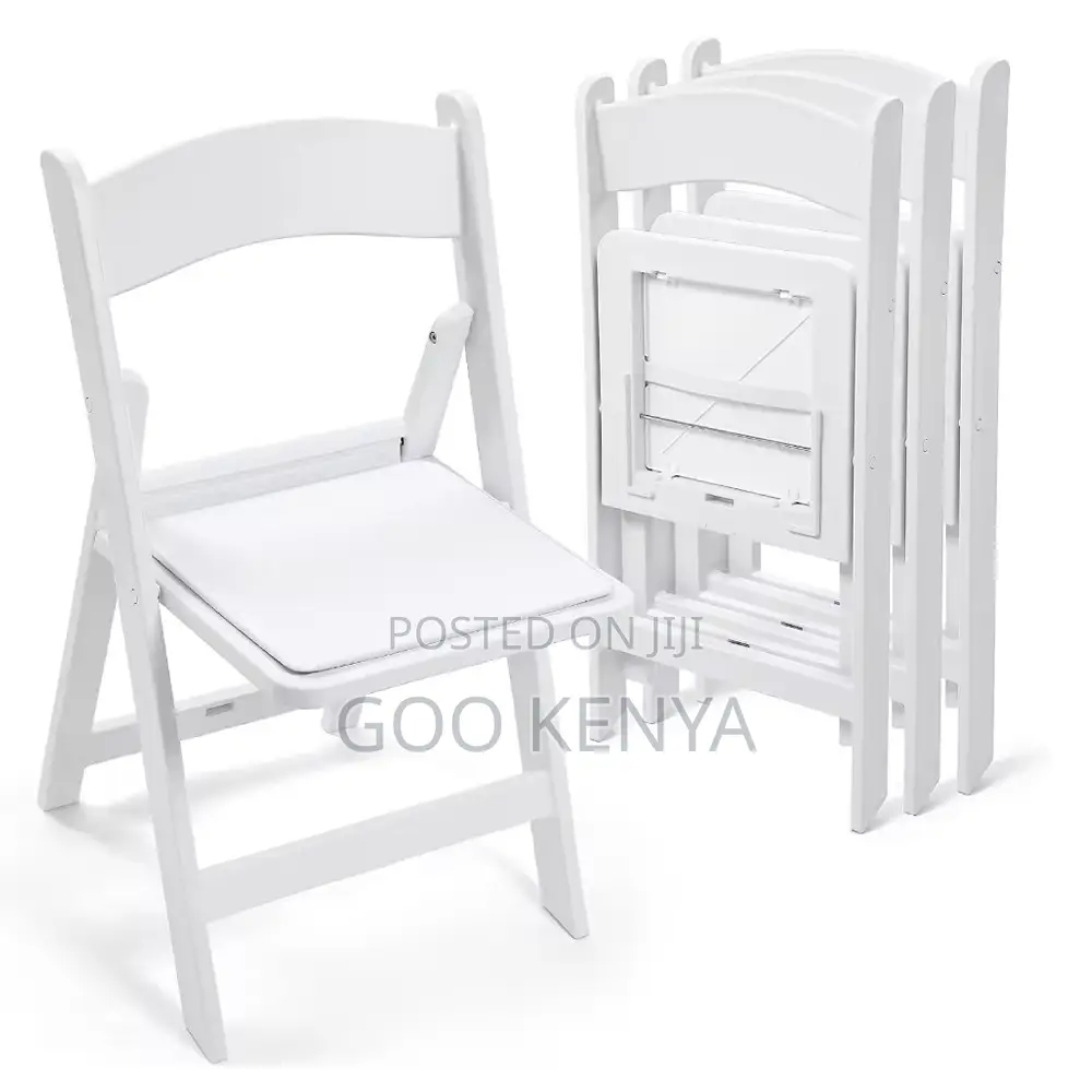 Outdoor Chair; White Outdoor Event Resin Folding Chair