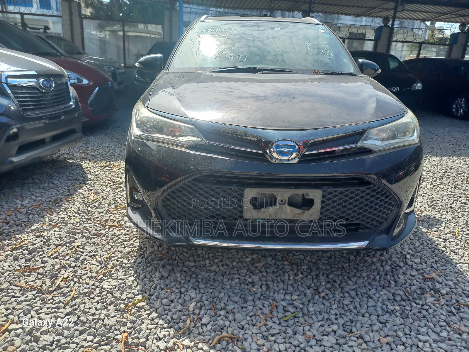 Toyota Corolla Fielder 1.5 Hybrid FWD 2019 Black