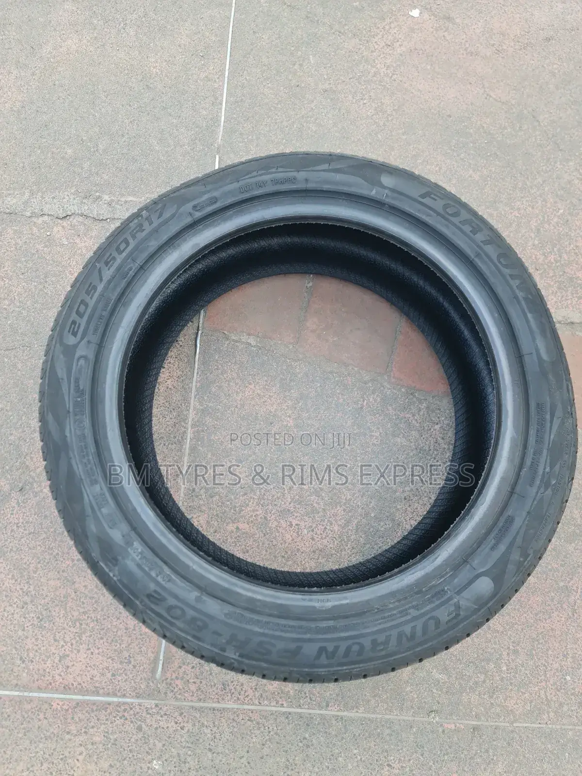 215 /50 R17 Fortune Tyres