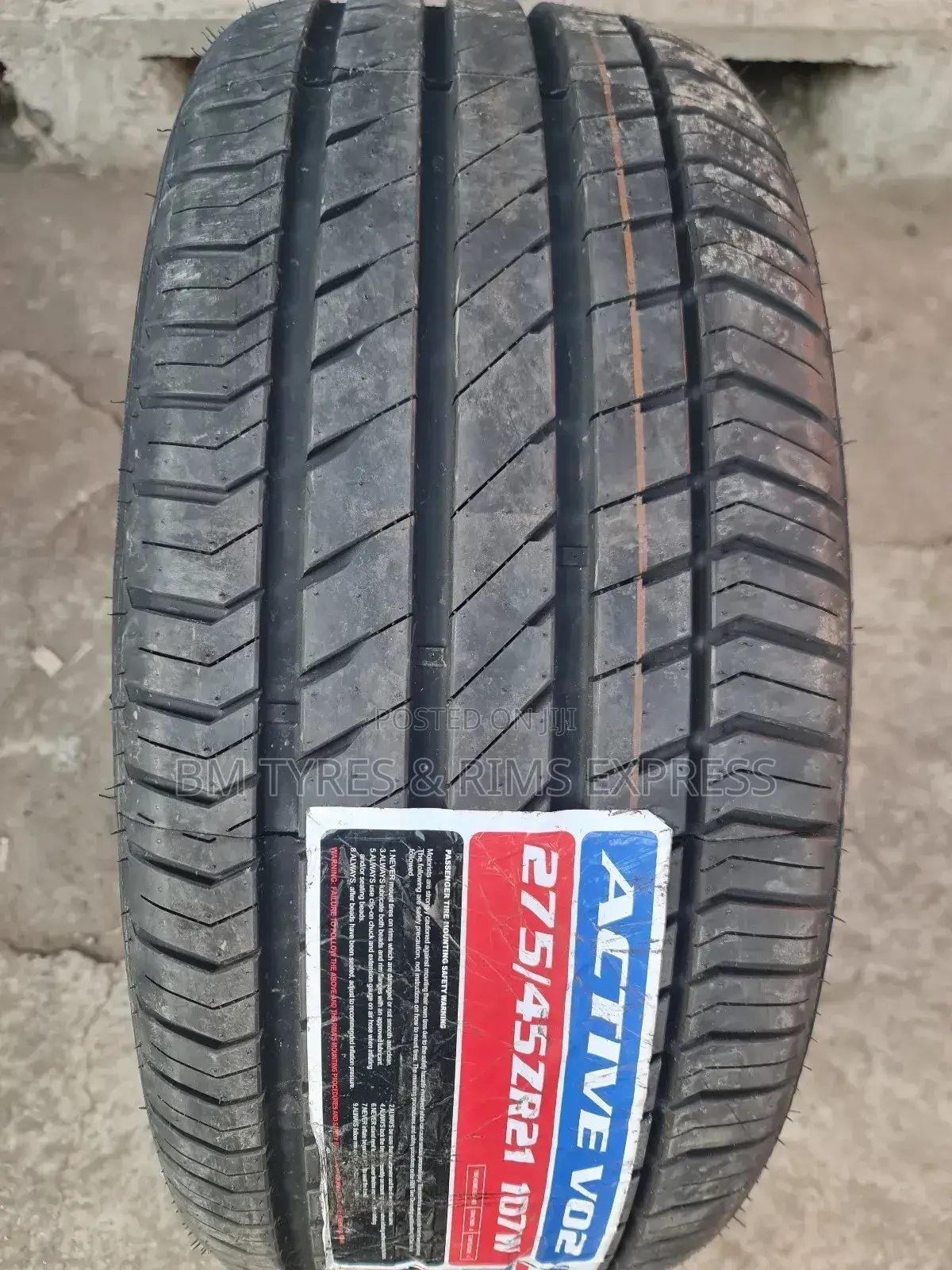 275 /45 R21 Vinmax Tyres