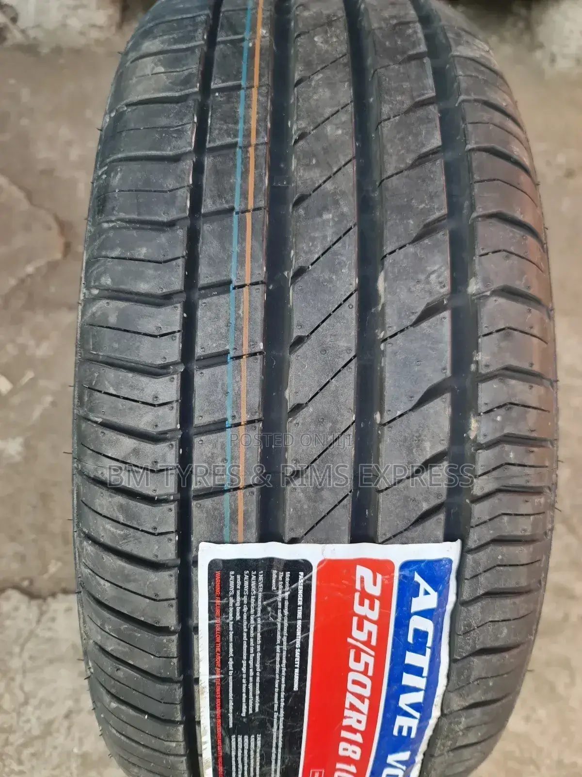 235 /50 R18 Vinmax Tyres