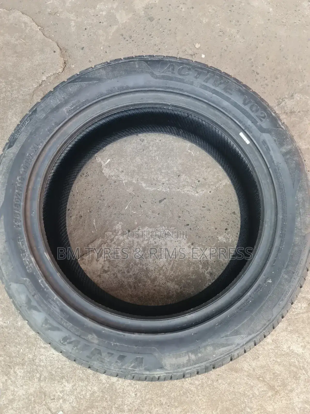 235 /50 R18 Vinmax Tyres