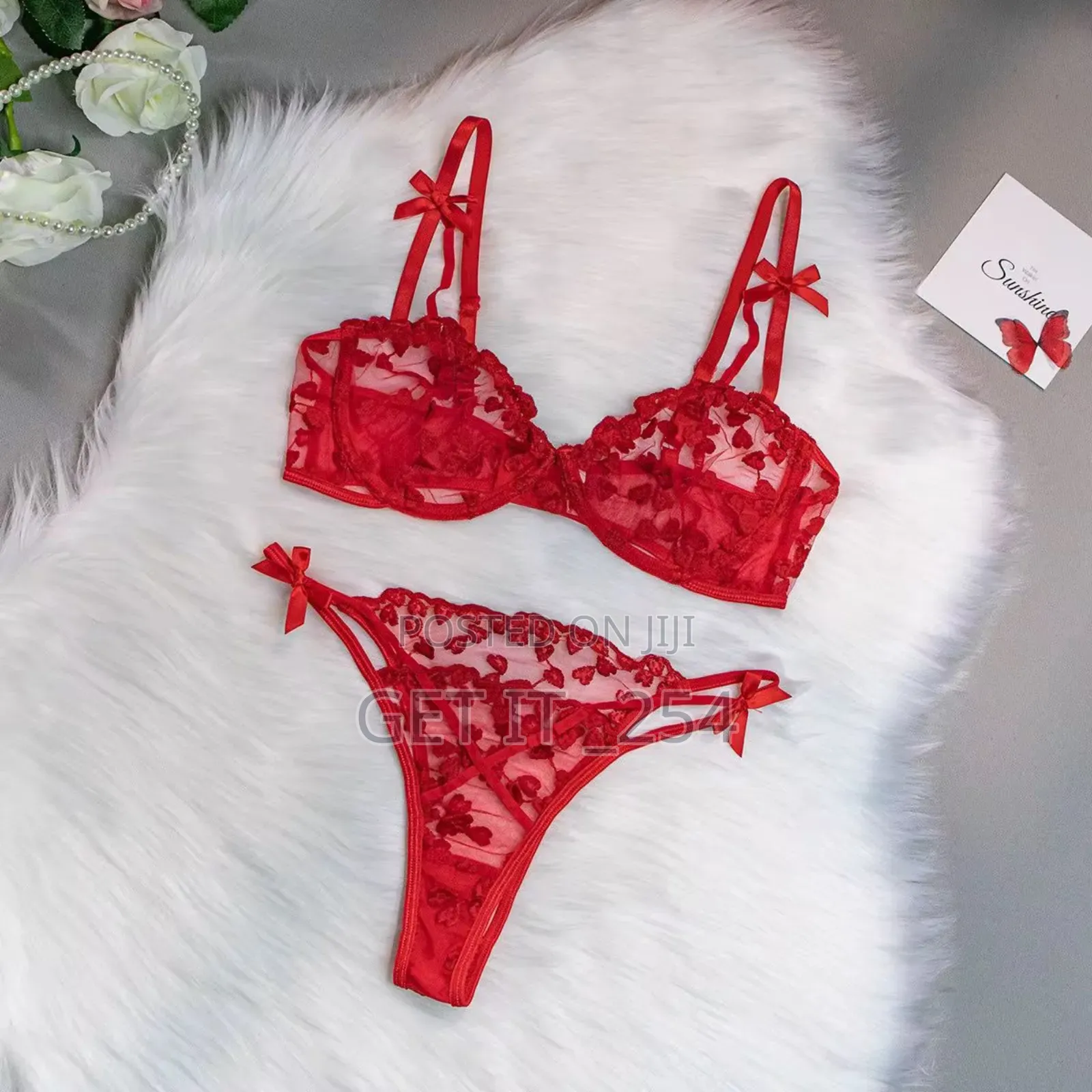2 Piece Set 0
Size 10/12