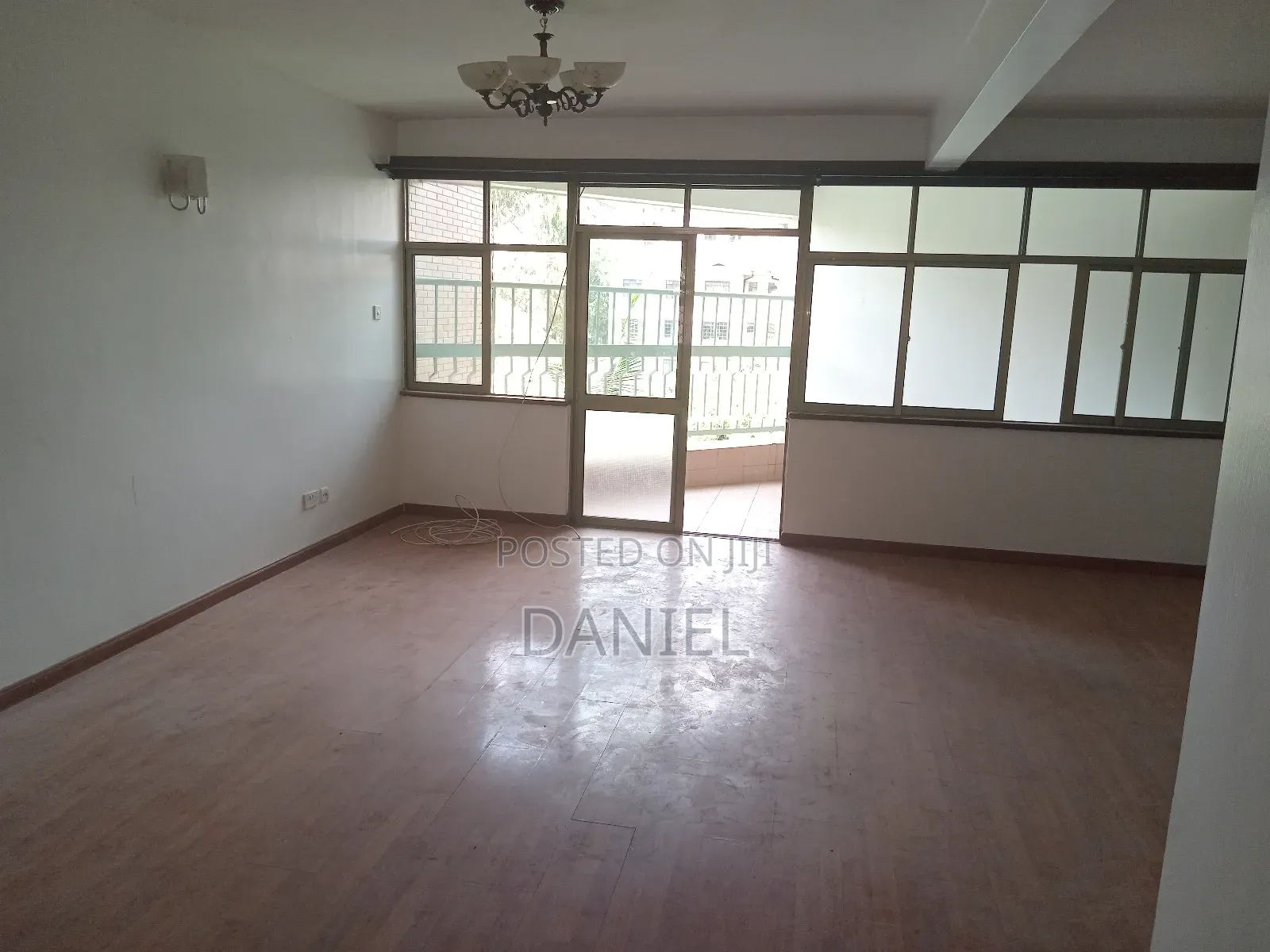 3bdrm Apartment in Riverside Drive for rent