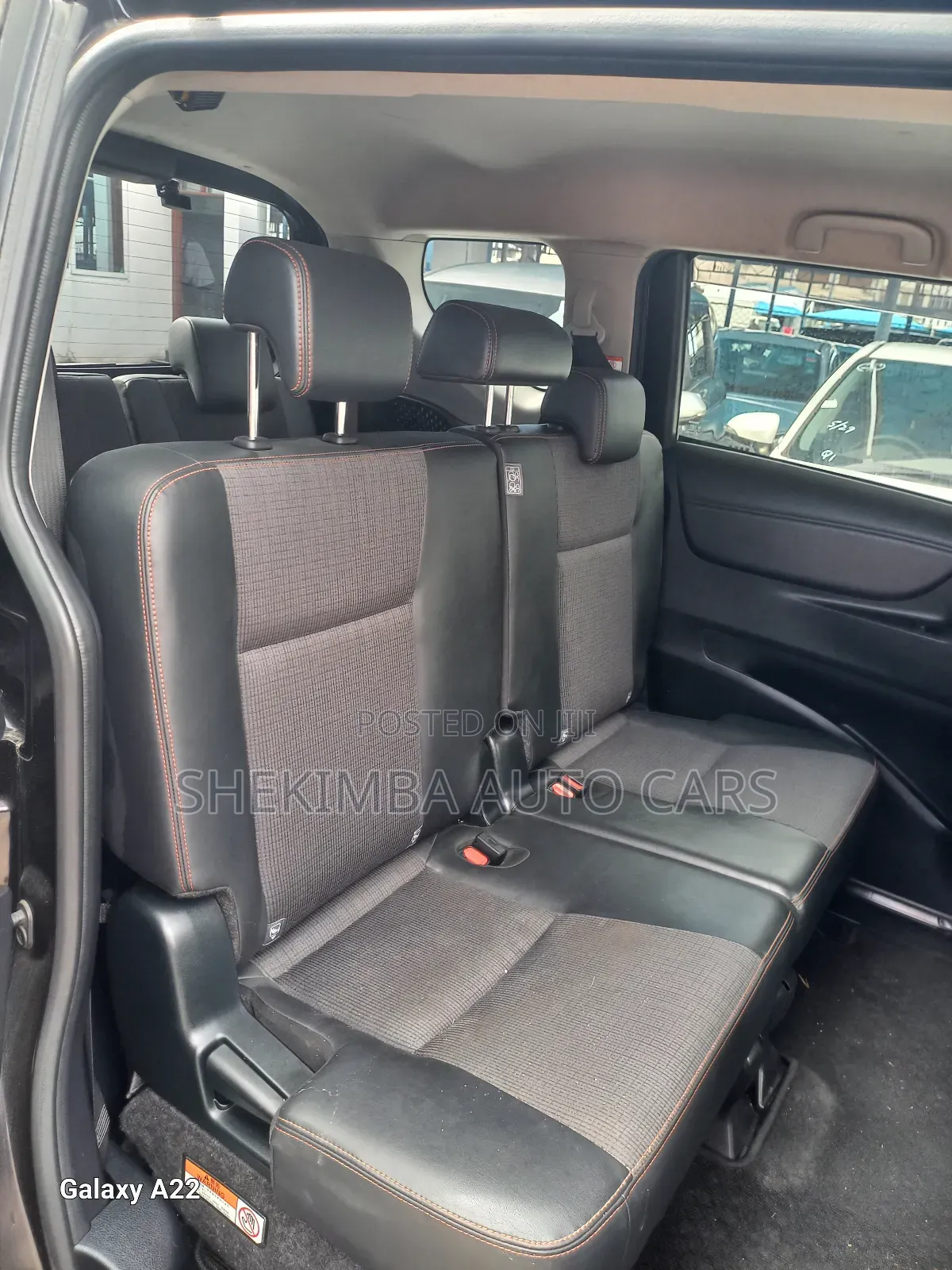 Toyota Sienta 1.5 FWD (6-seater) 2019 Purple