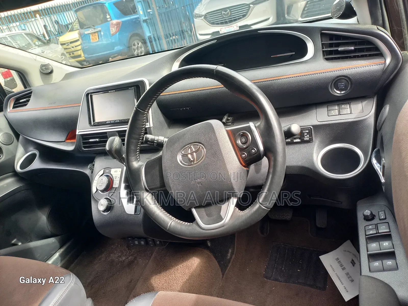 Toyota Sienta 2019 Brown