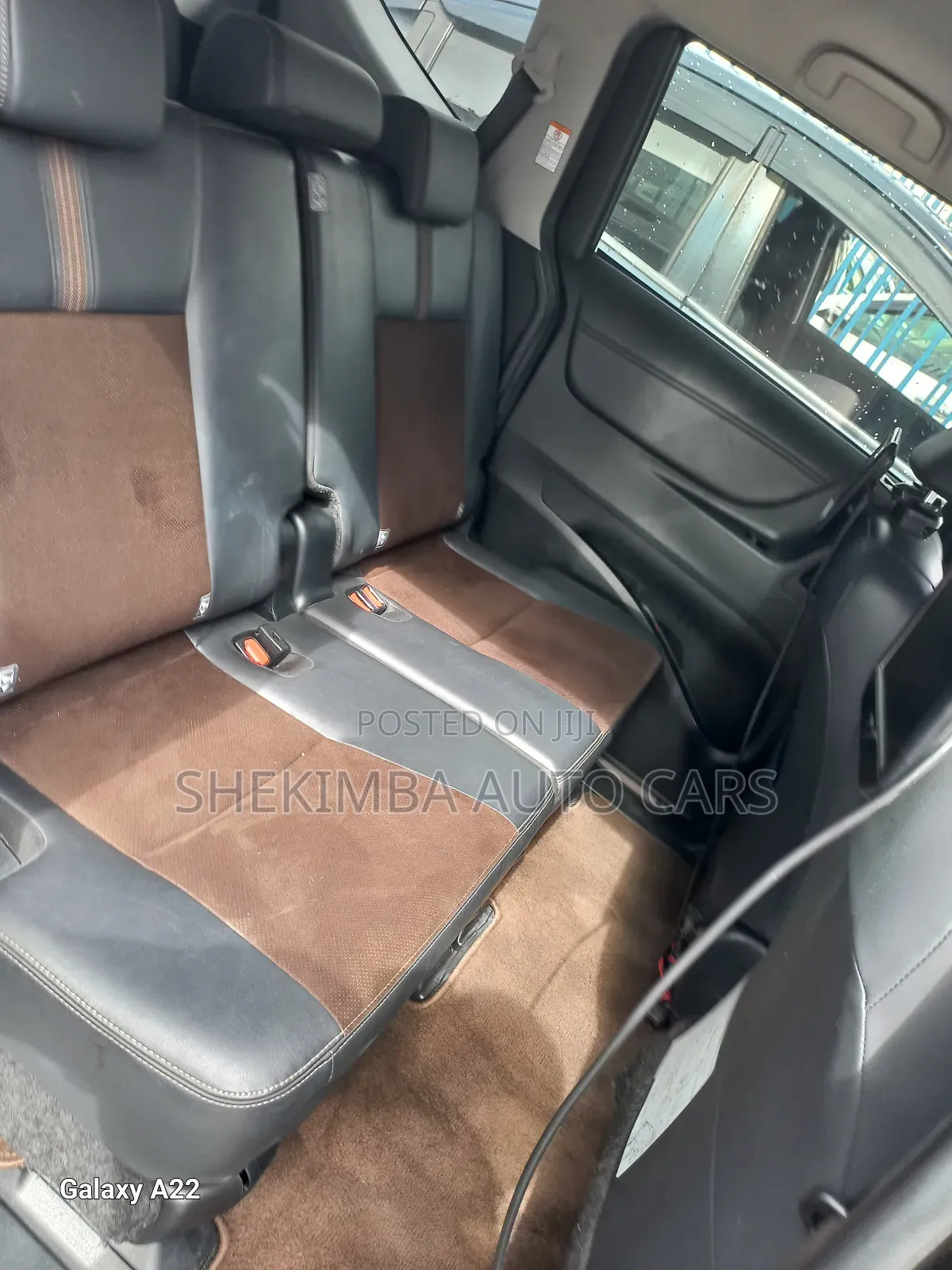 Toyota Sienta 2019 Brown