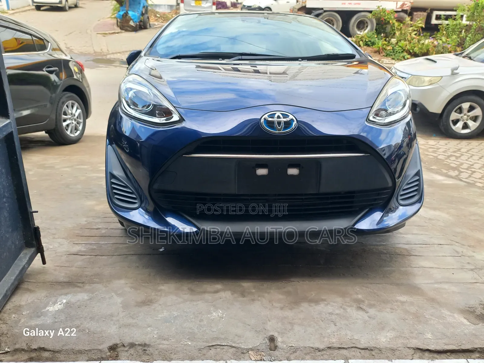 Toyota Aqua 2019 Blue