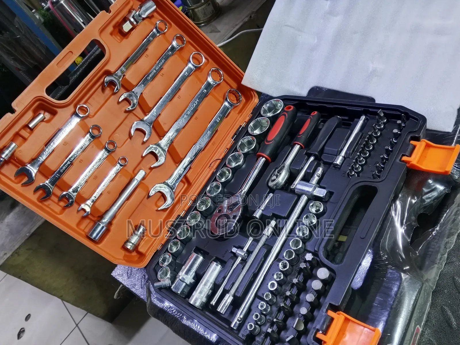 Heavy Duty 82 Pieces Socket Wrench