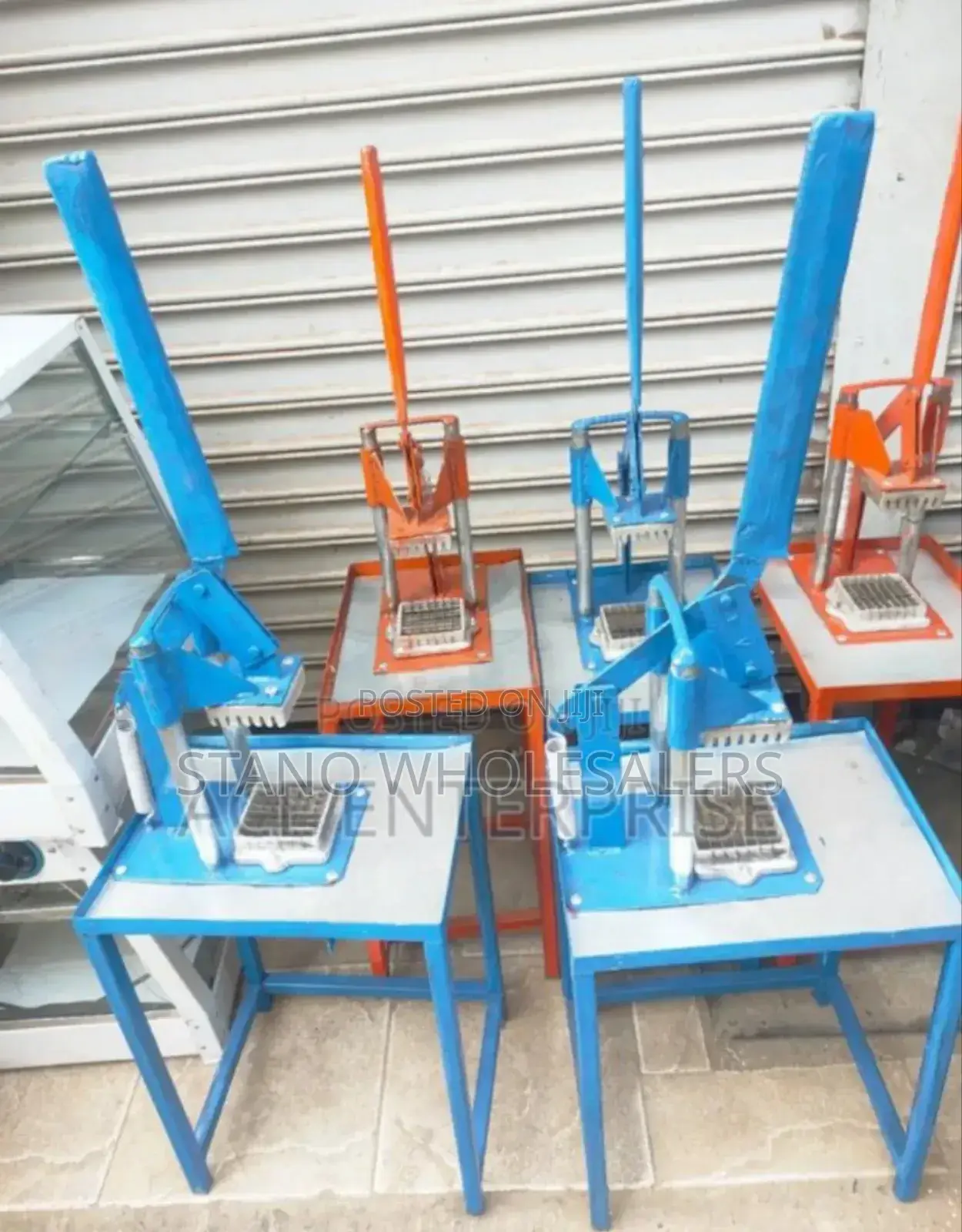 Colour Blue- Cm1 Commercial Chips Cutter