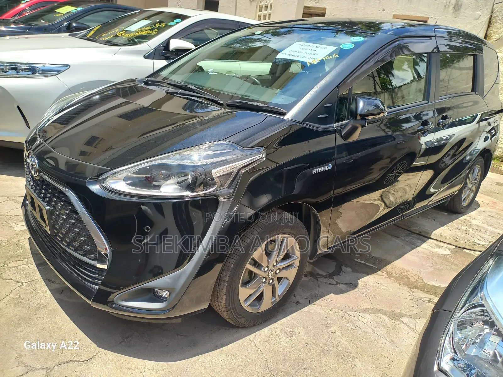 Toyota Sienta 1.5 Hybrid FWD (6-seater) 2019 Black