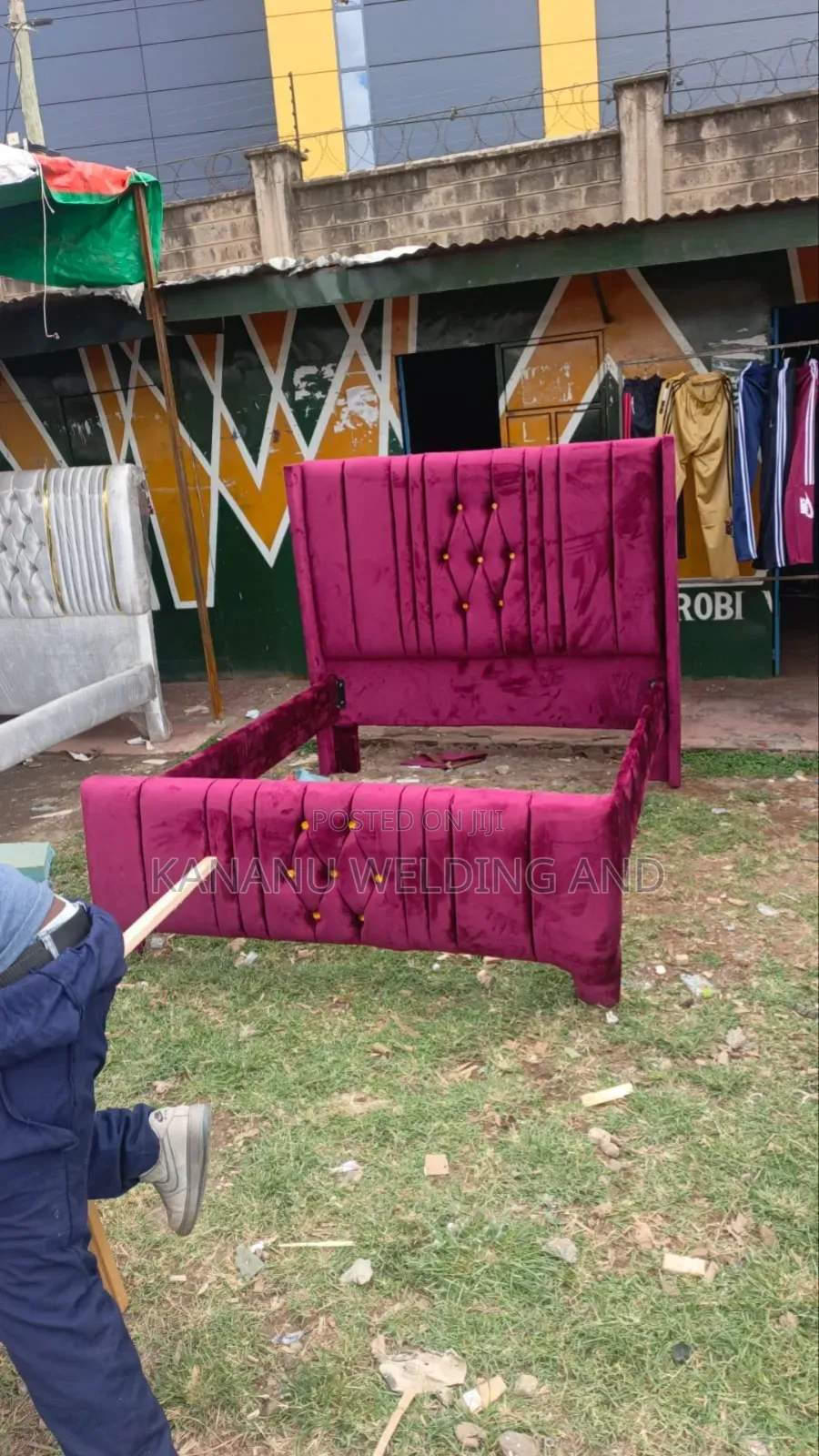 Modern Chester Bed Maroon