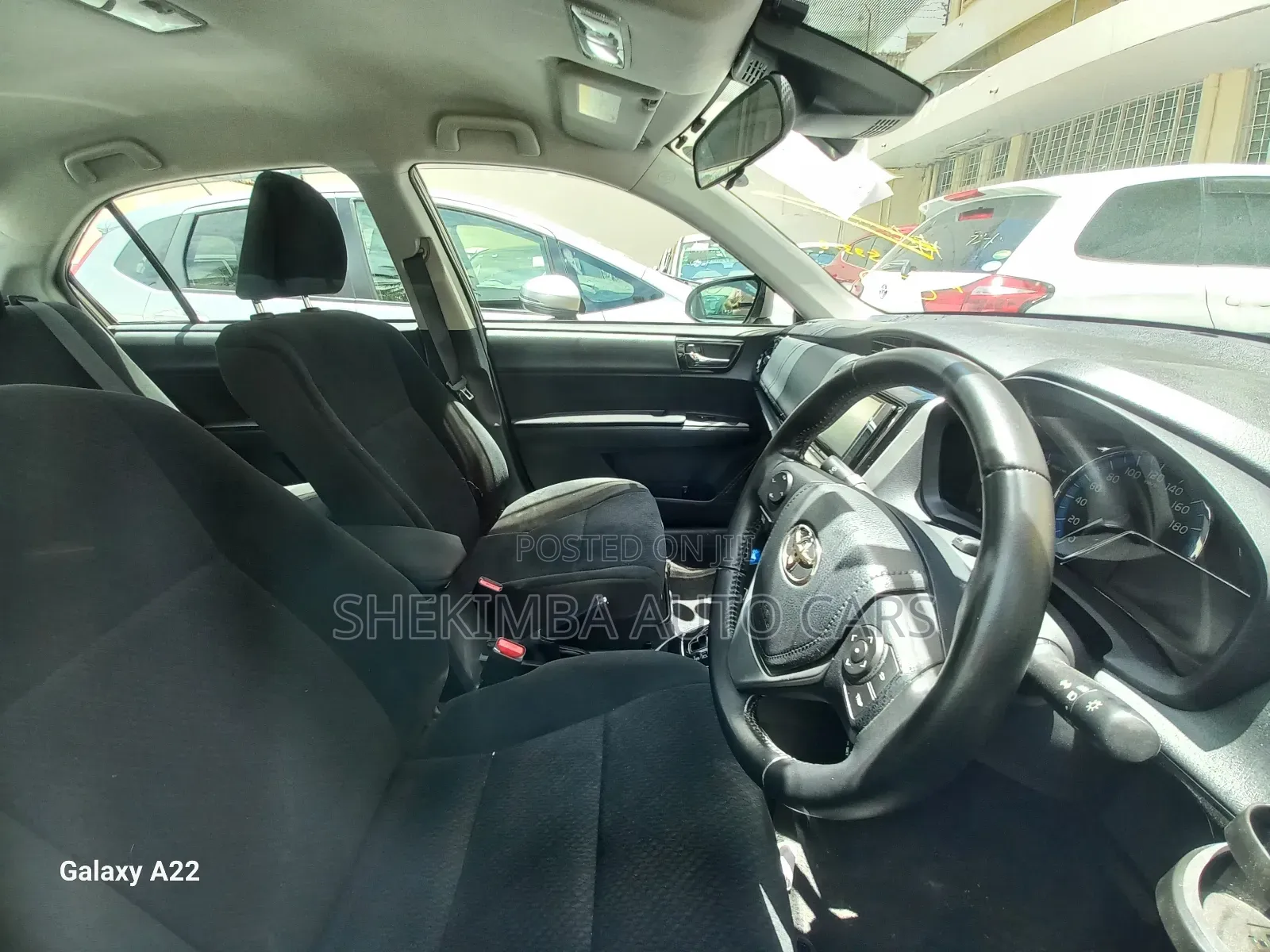 Toyota Axio 1.5 Hybrid G 2WD 2019 Gold